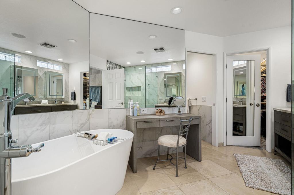 80228 Golden Horseshoe Drive