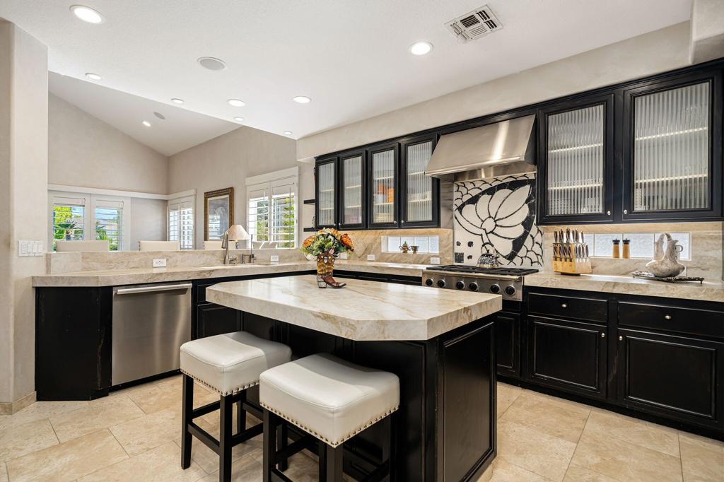 80228 Golden Horseshoe Drive