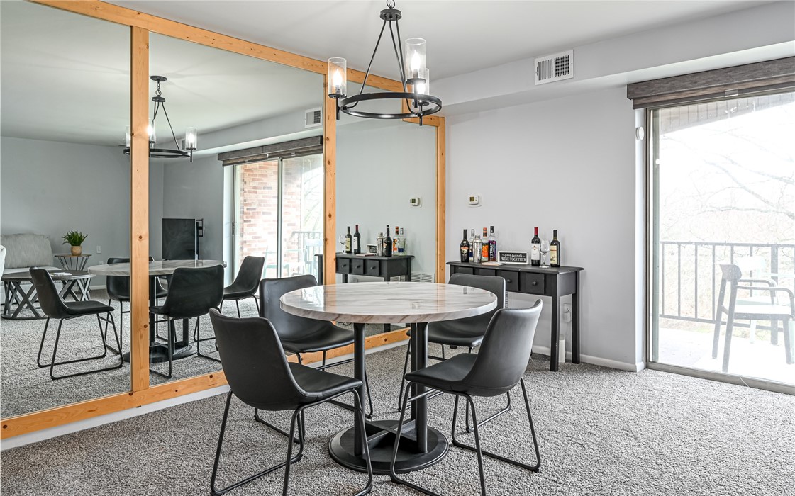 603 Calais Dr 2210