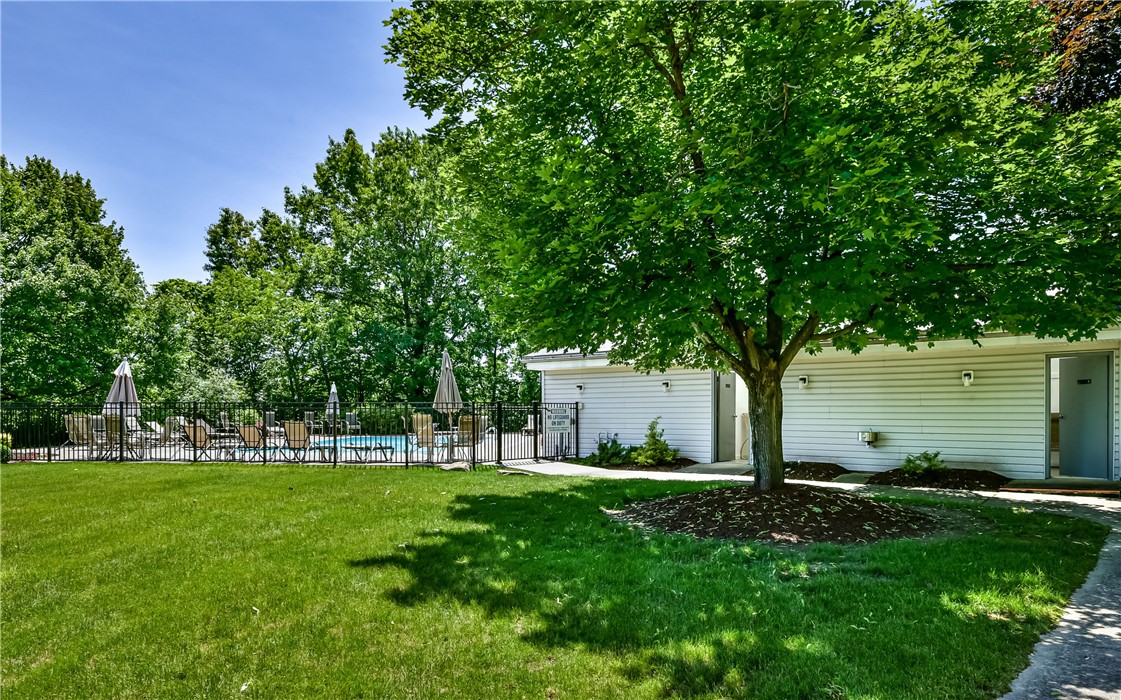 603 Calais Dr 2210
