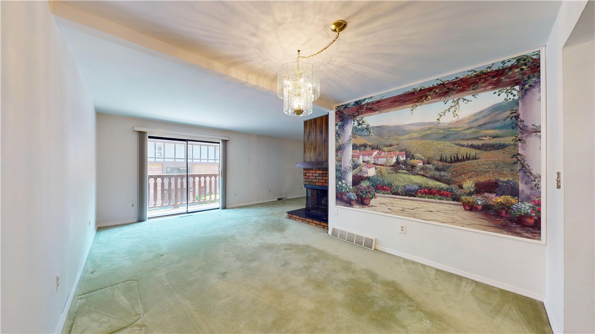 610 Maplewood Ct