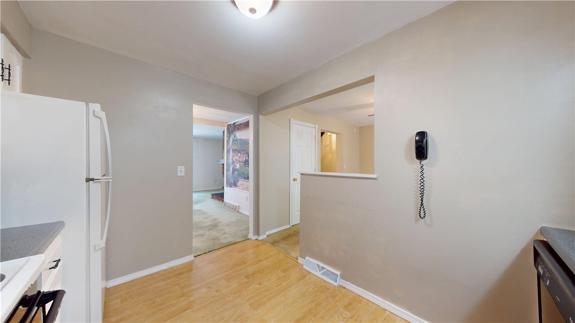 610 Maplewood Ct