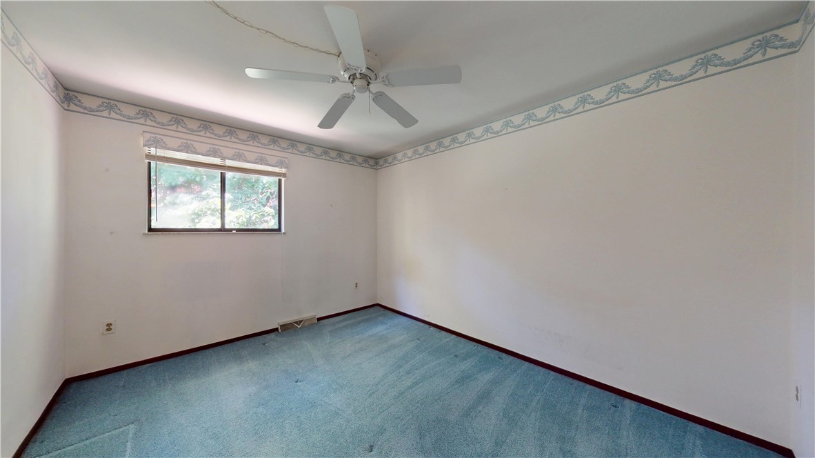 610 Maplewood Ct