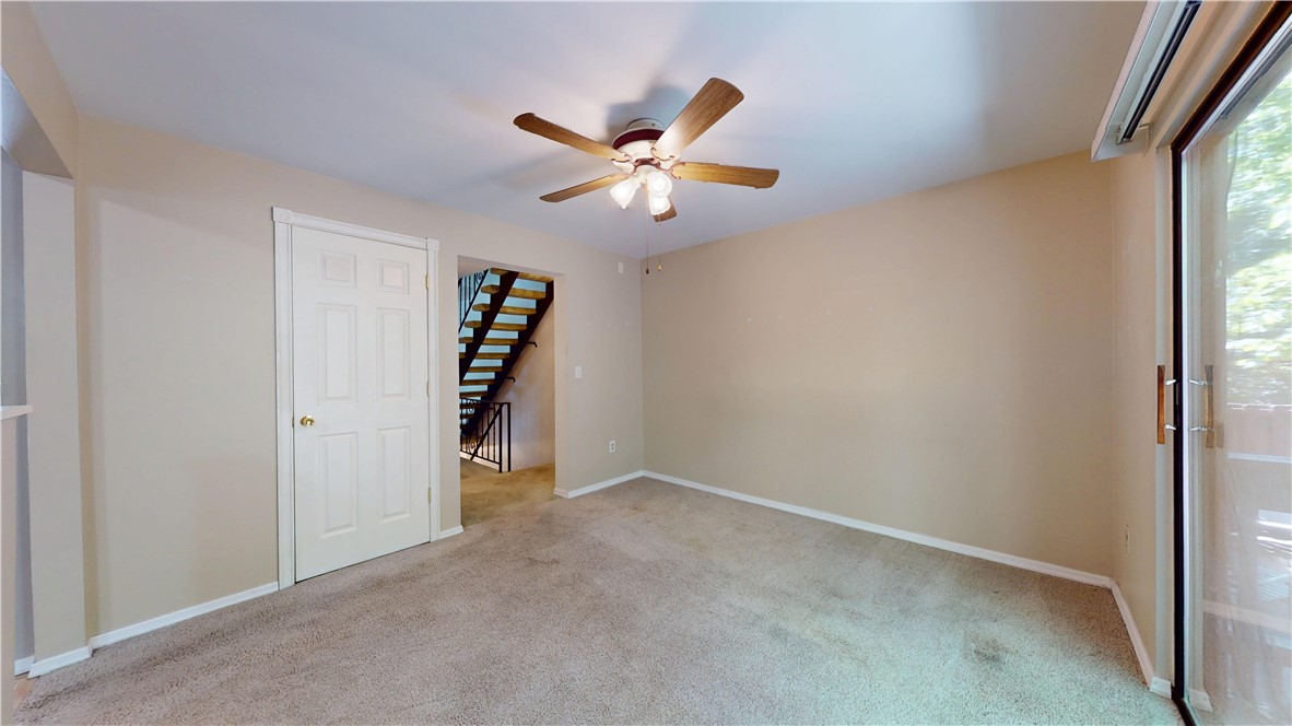610 Maplewood Ct