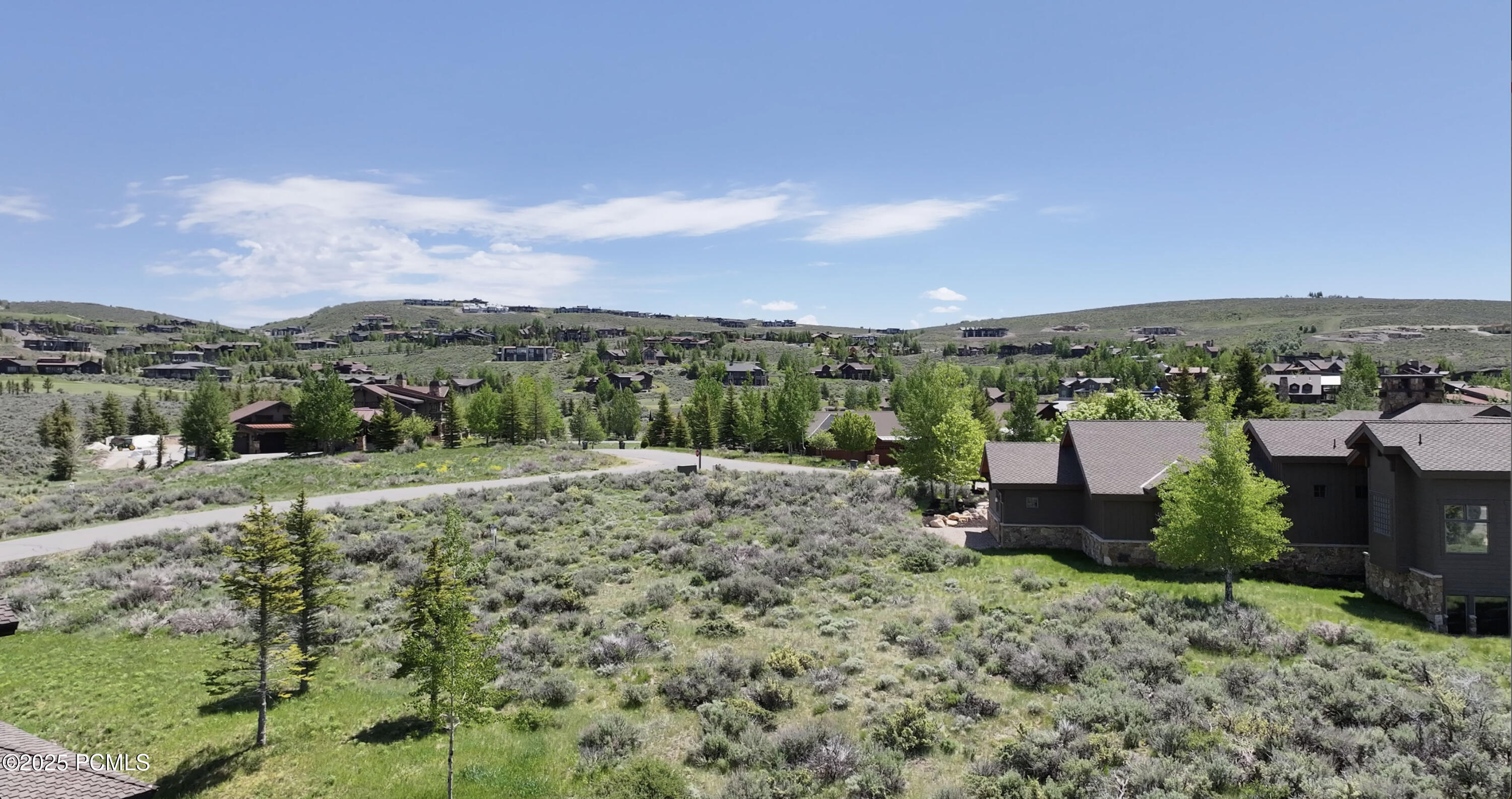 2321 E Westview Trail