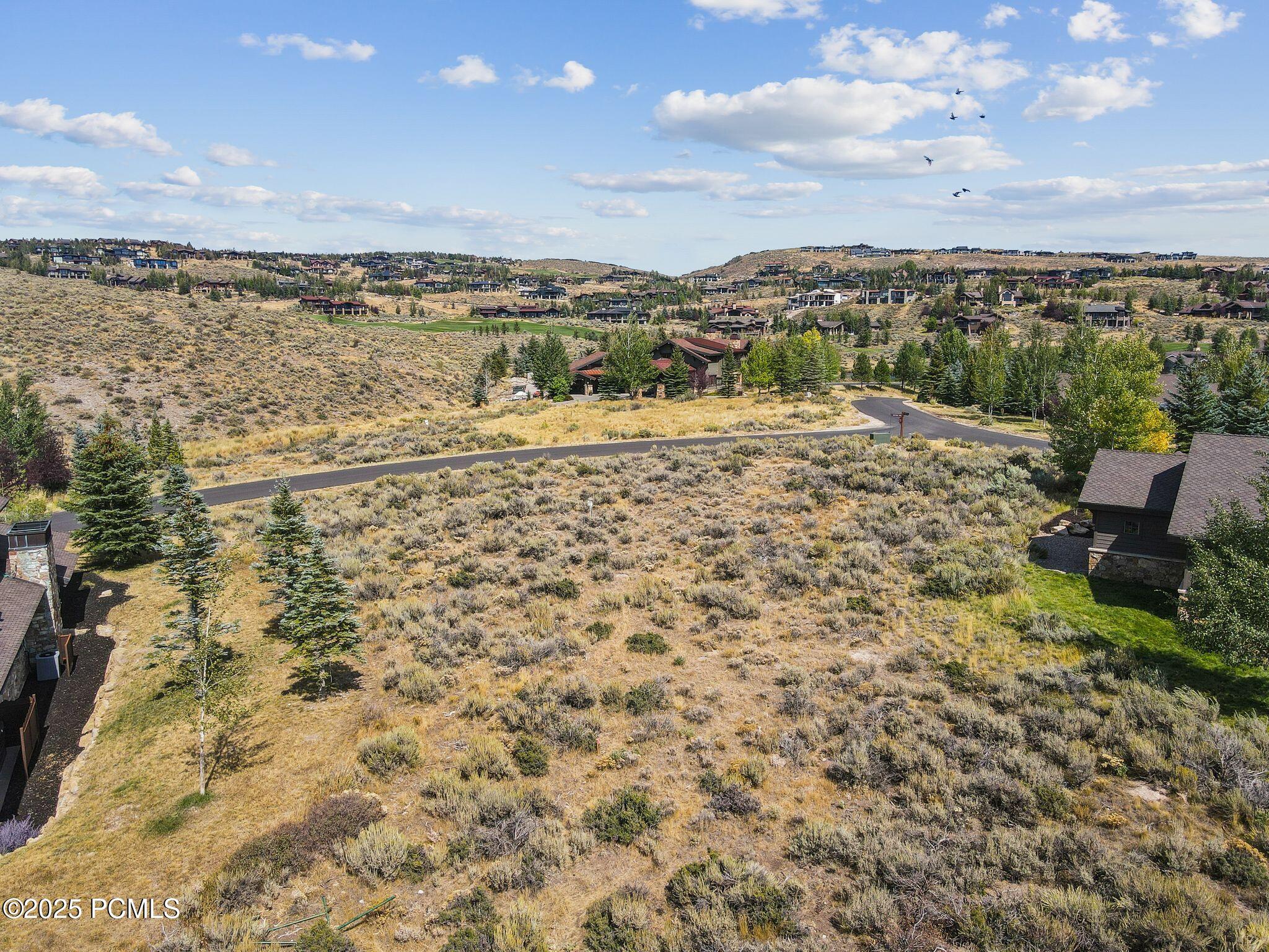 2321 E Westview Trail