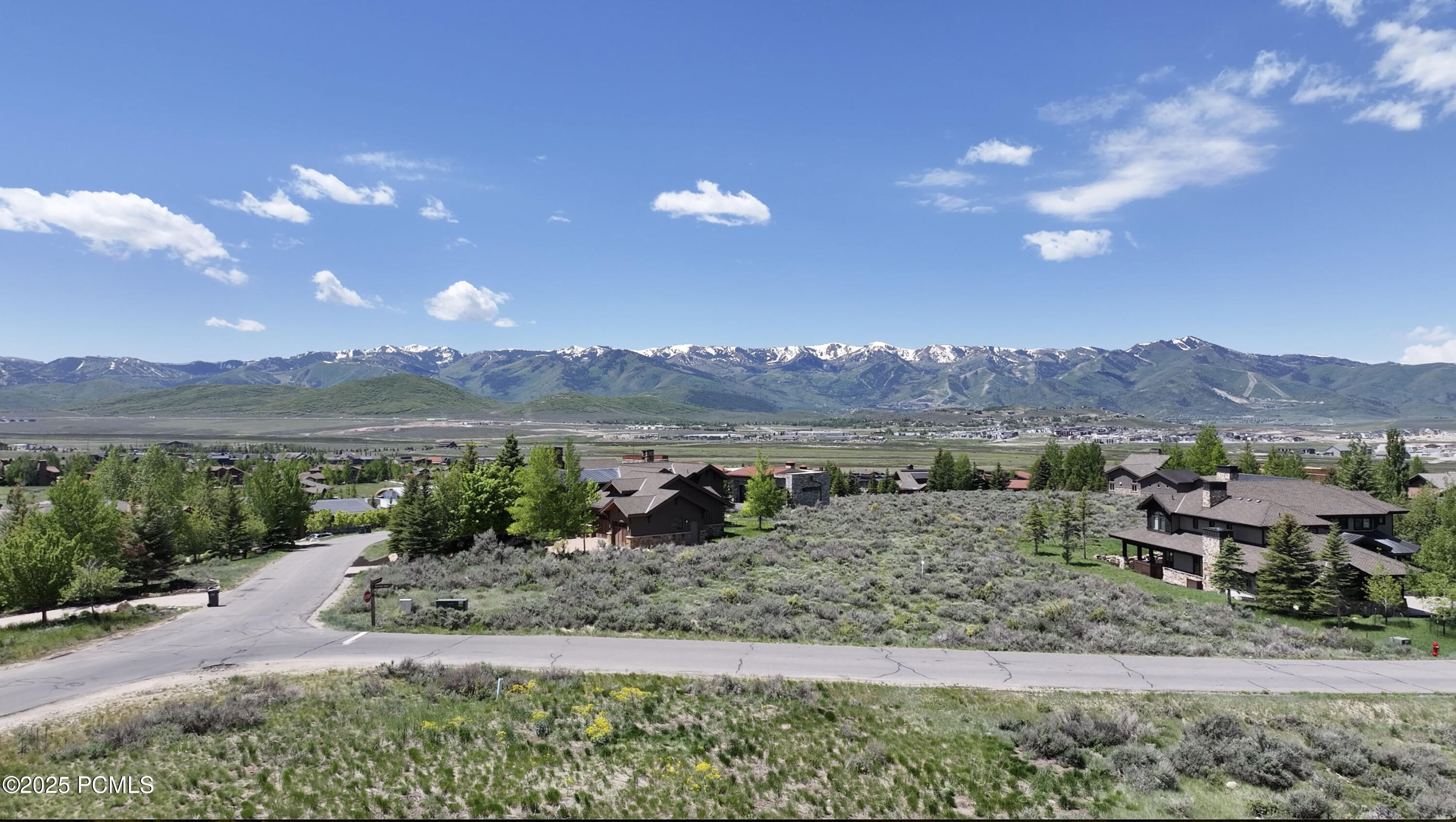 2321 E Westview Trail