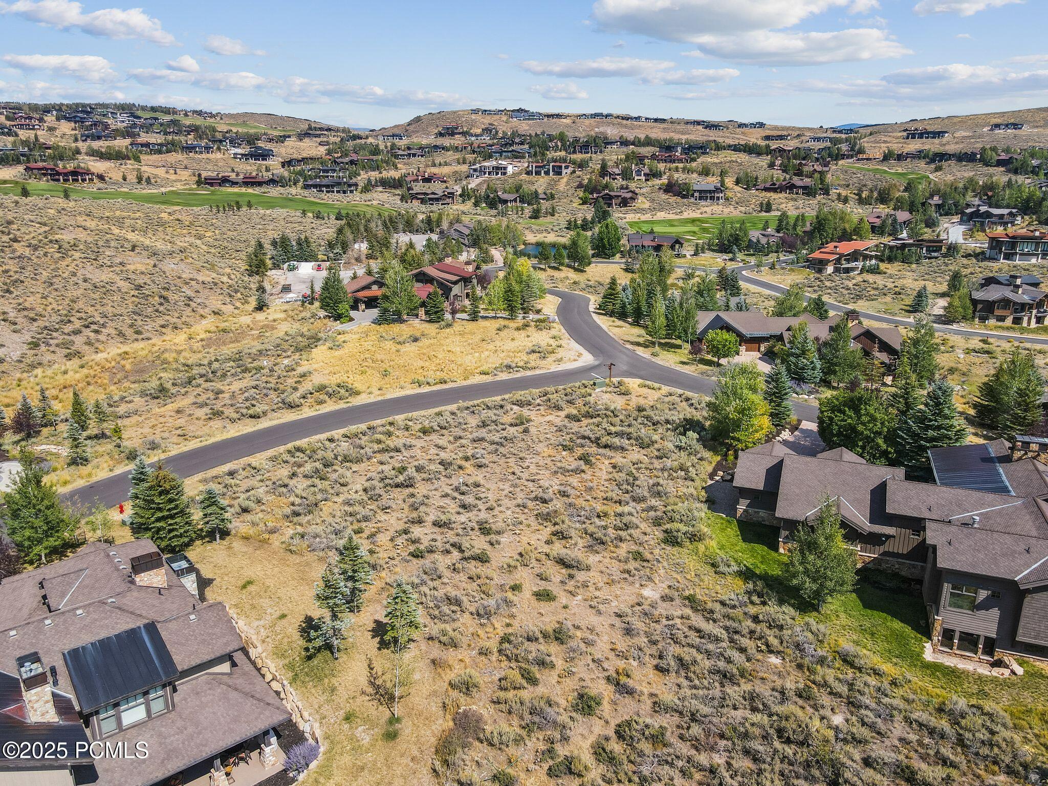 2321 E Westview Trail