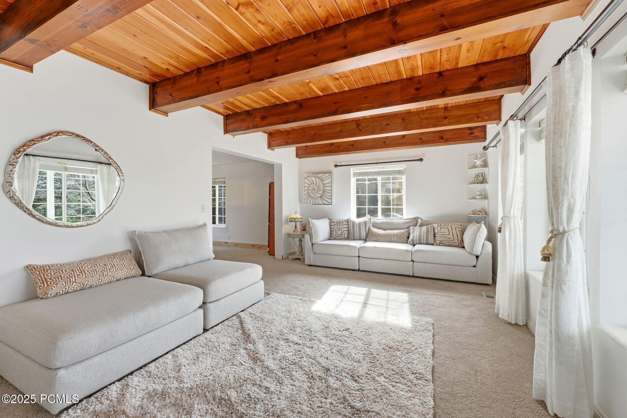 11551 S Woodhampton Drive