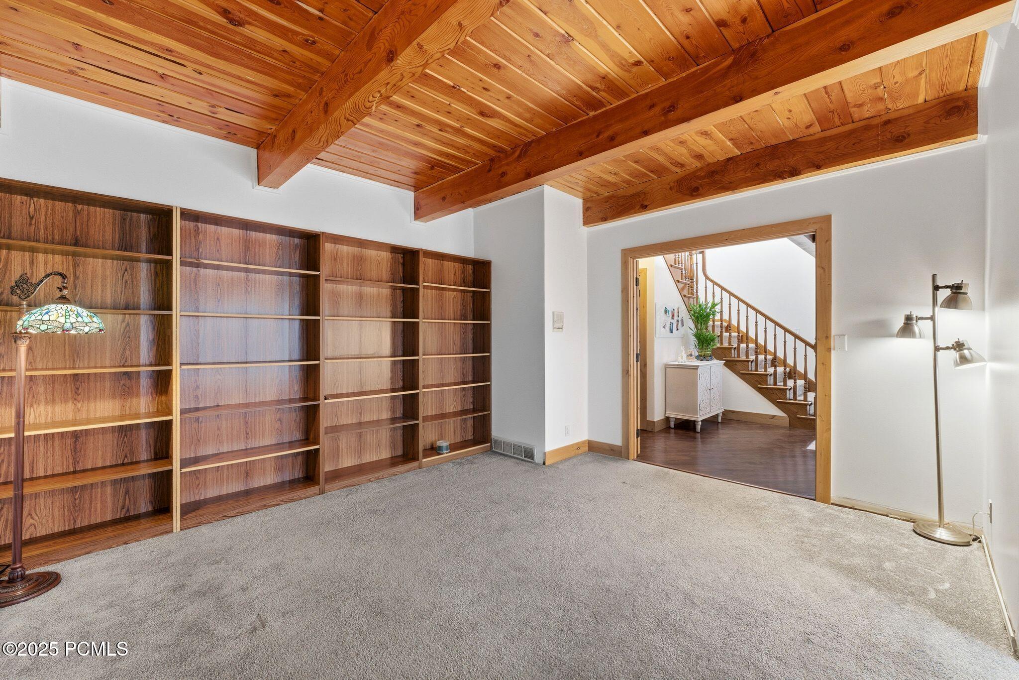 11551 S Woodhampton Drive