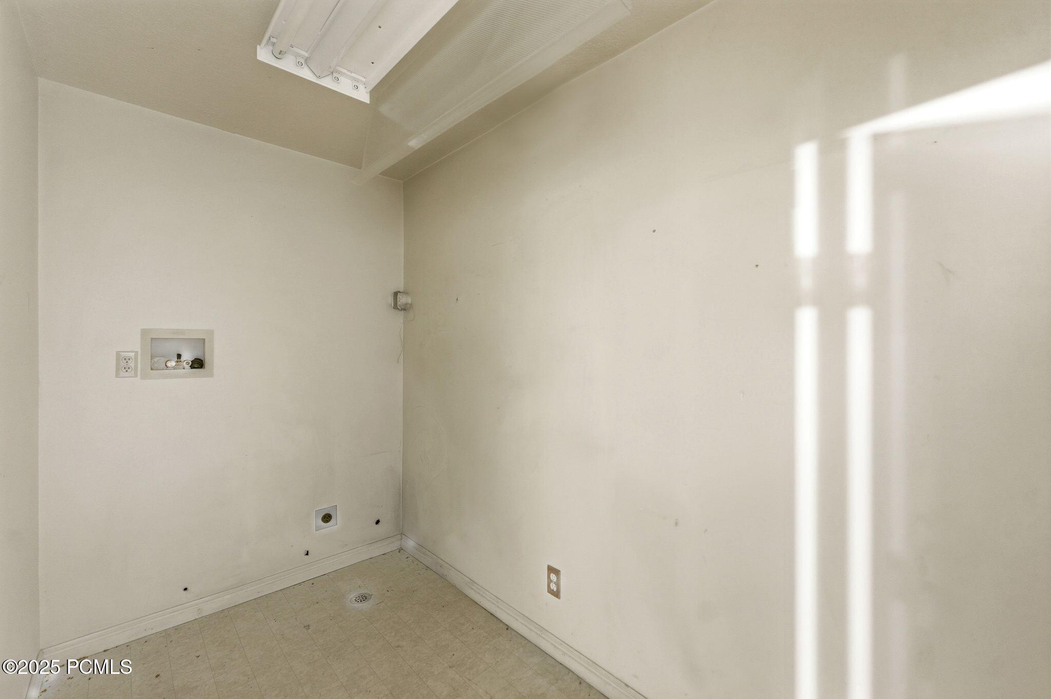 11551 S Woodhampton Drive