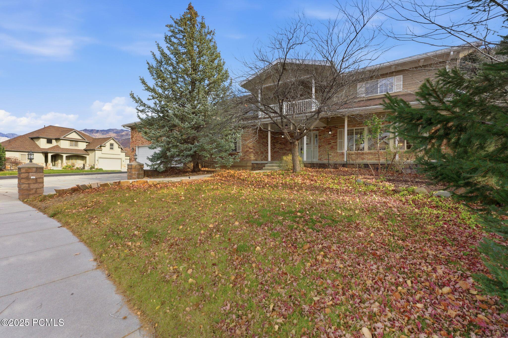 11551 S Woodhampton Drive