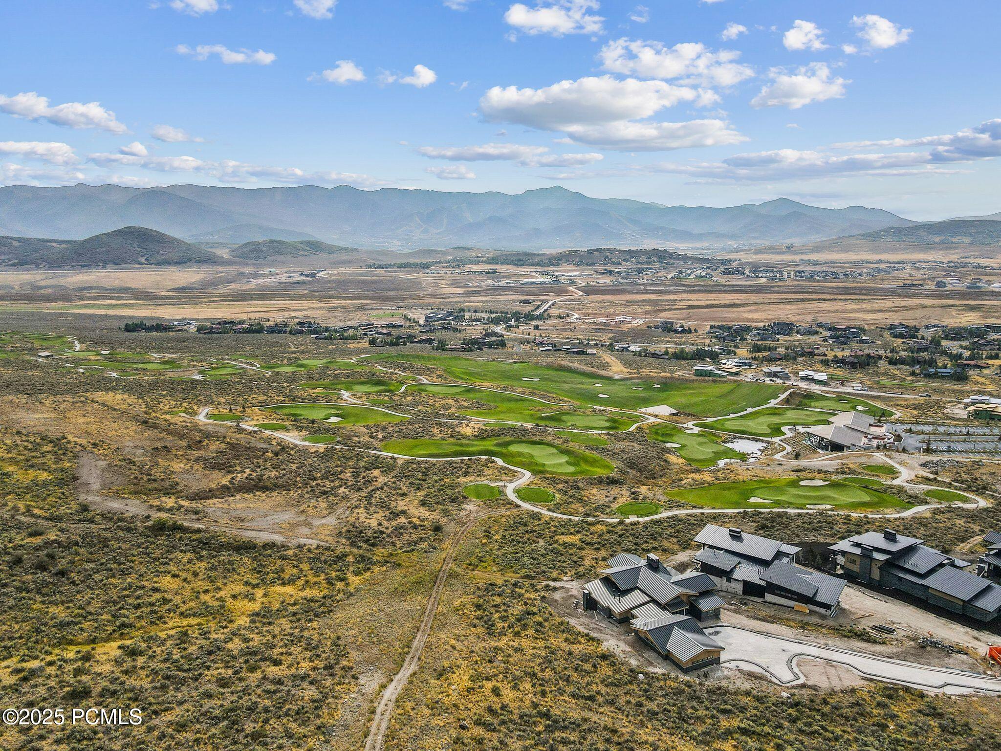 2322 E Westview Trail