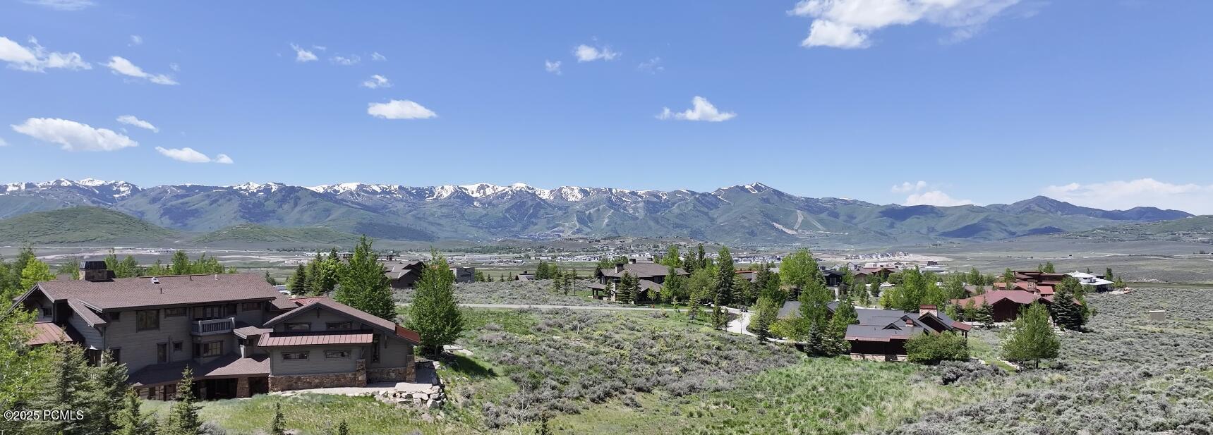 2322 E Westview Trail