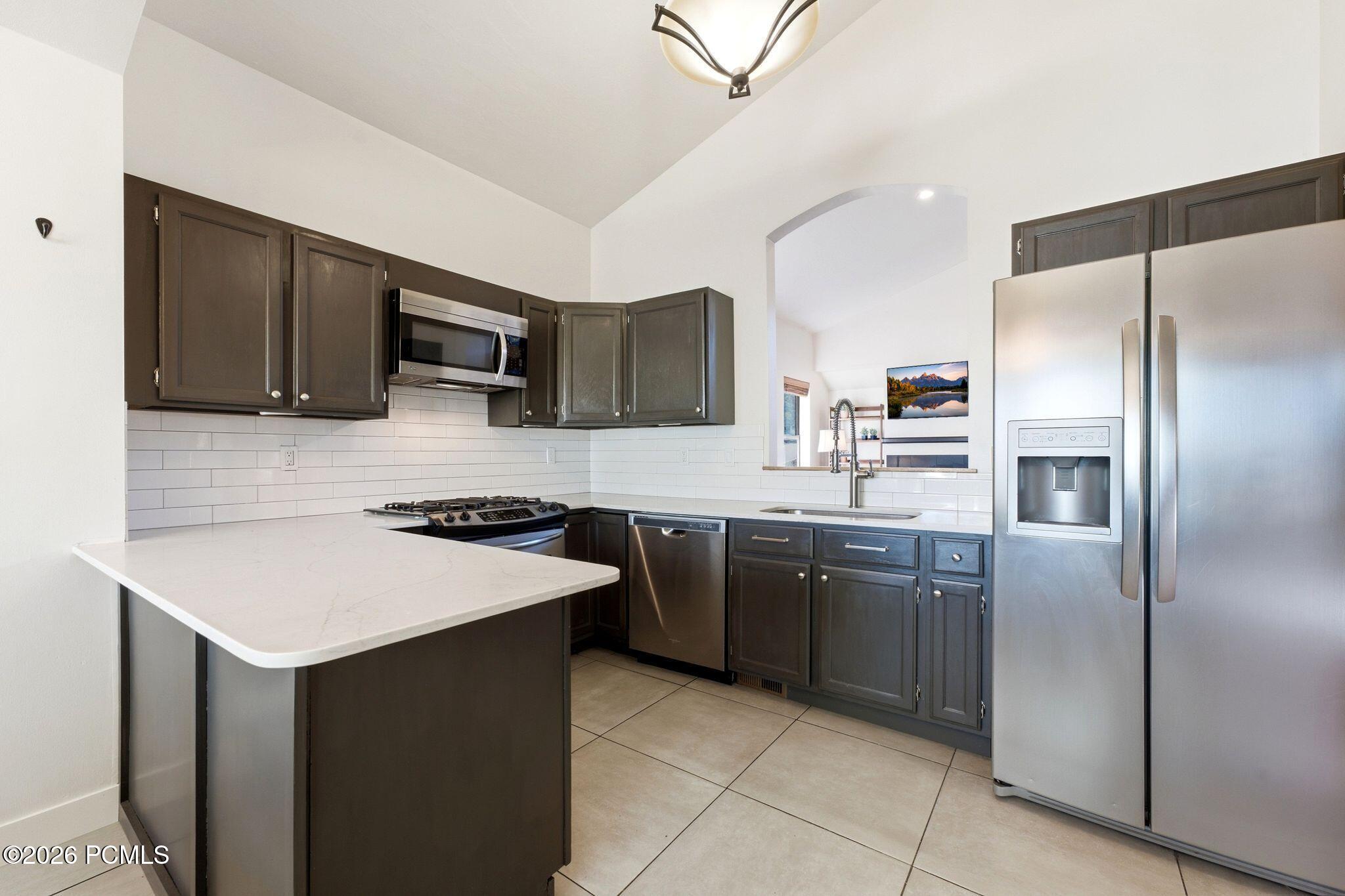 8109 Meadowview Drive