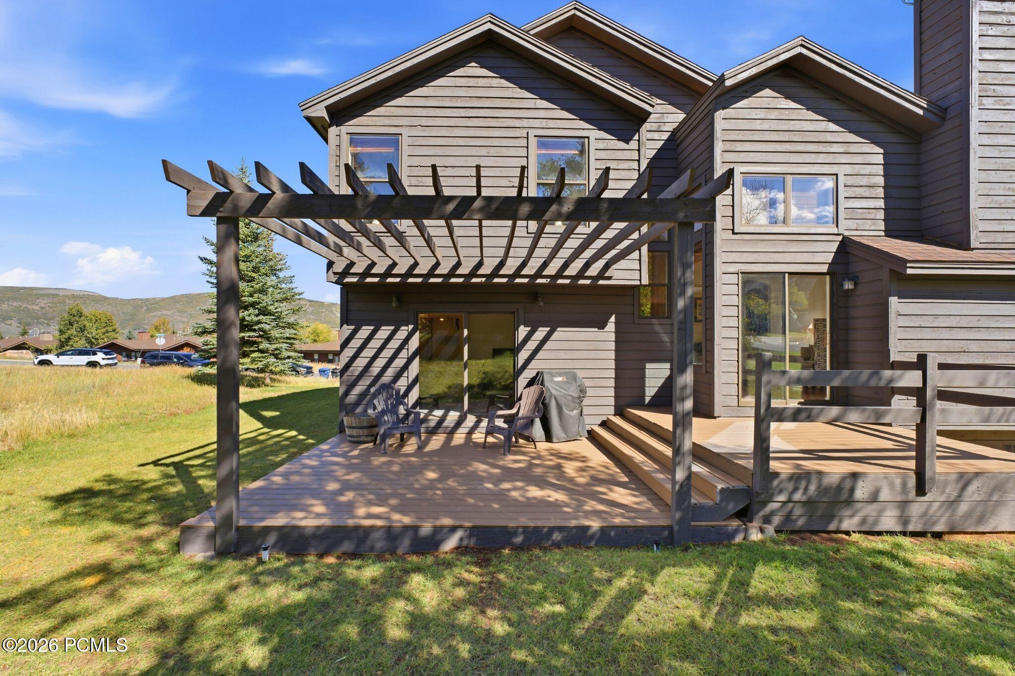 8109 Meadowview Drive