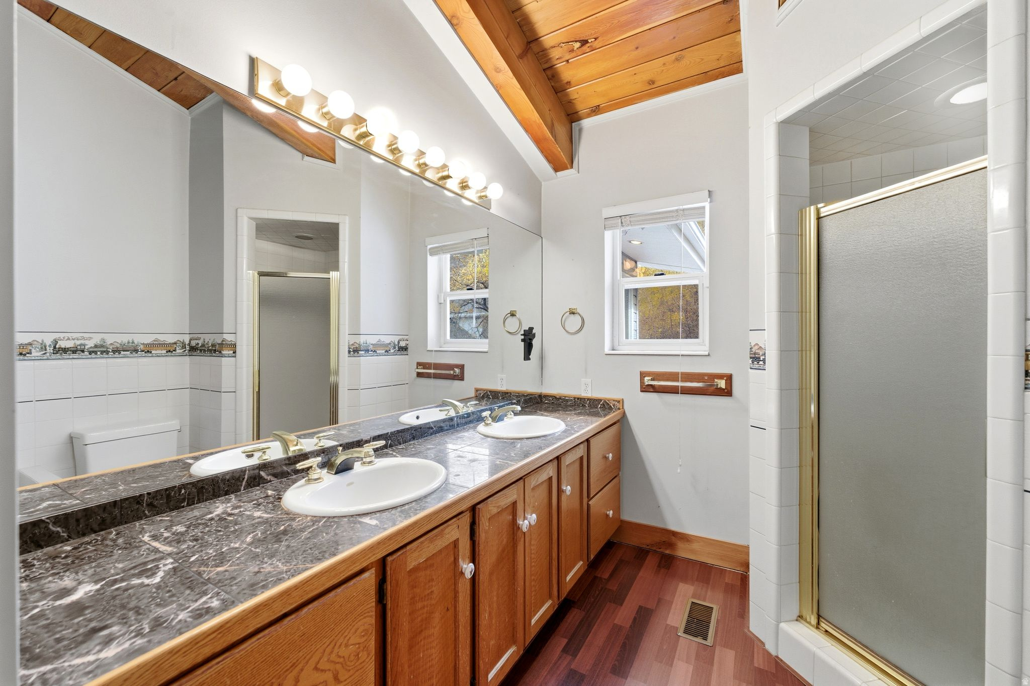 11551 S WOODHAMPTON DR #2