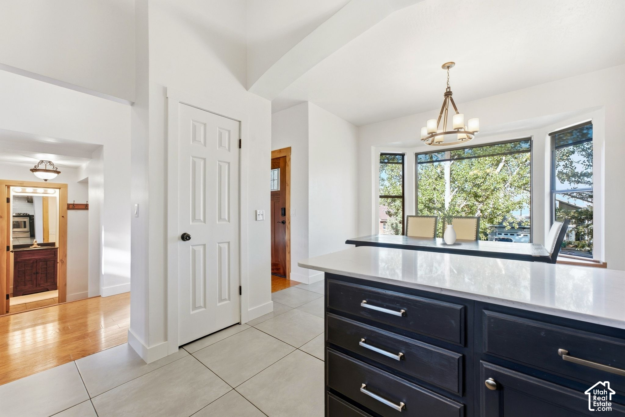 8109 MEADOWVIEW DR #818