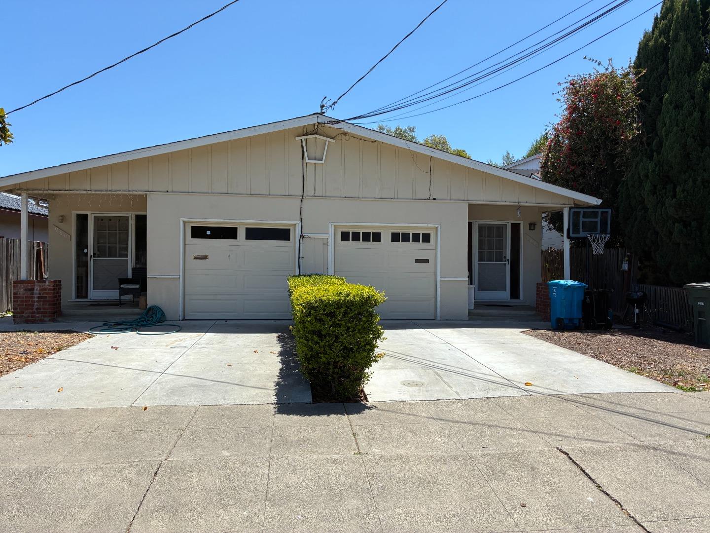 984 Haven Avenue