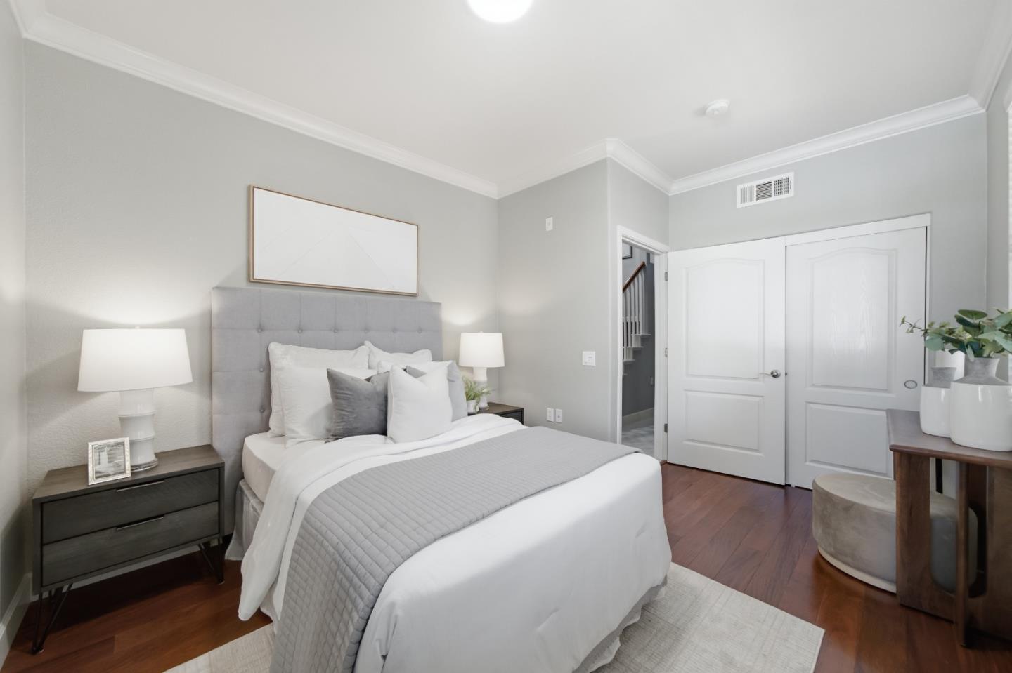 37 Bremerton CIR
