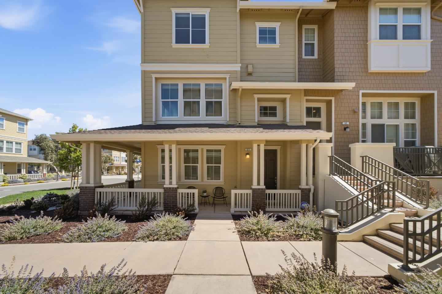 37 Bremerton CIR