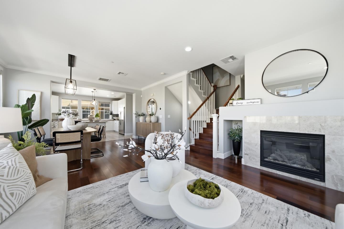 37 Bremerton CIR