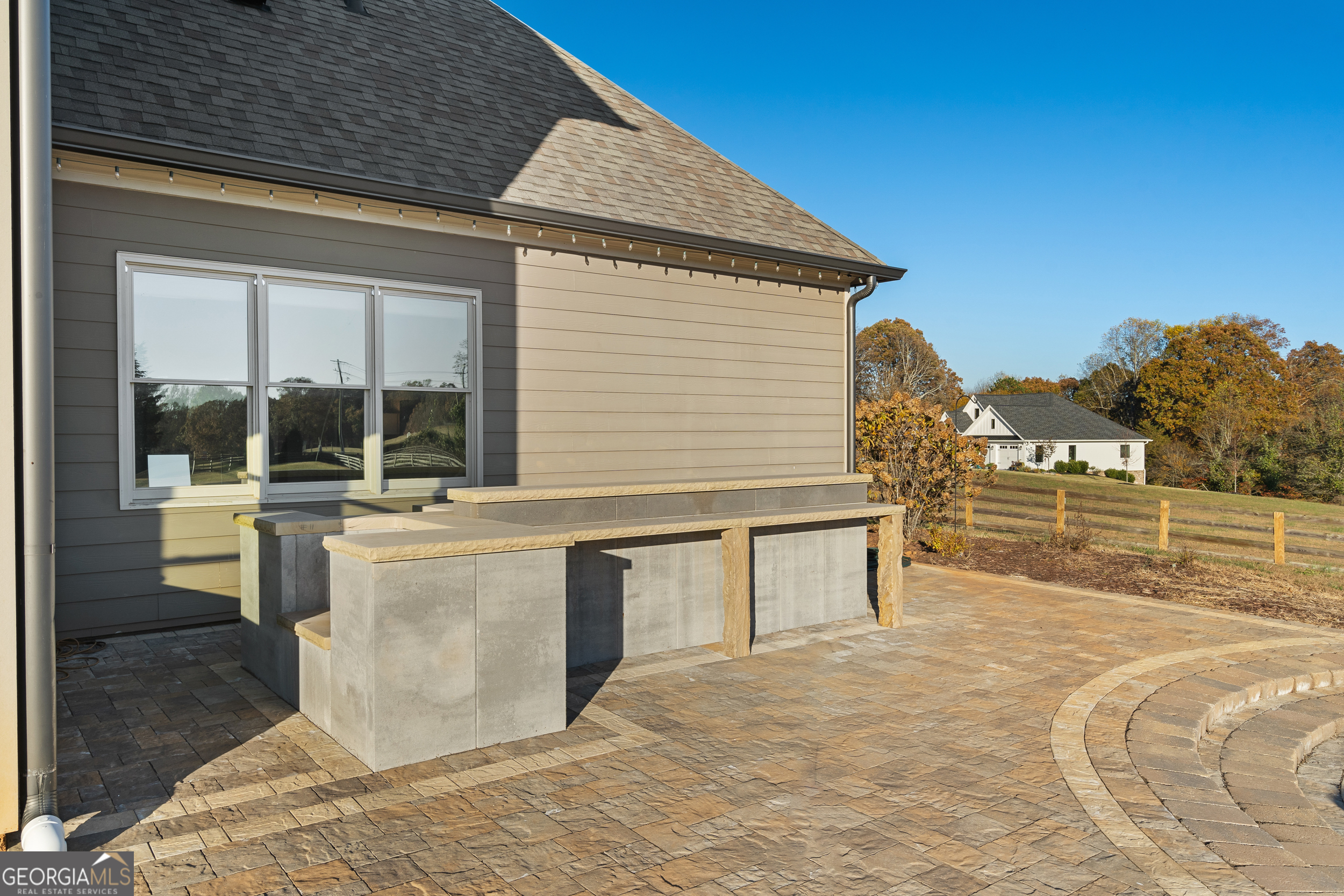 652 Meadow Run Court