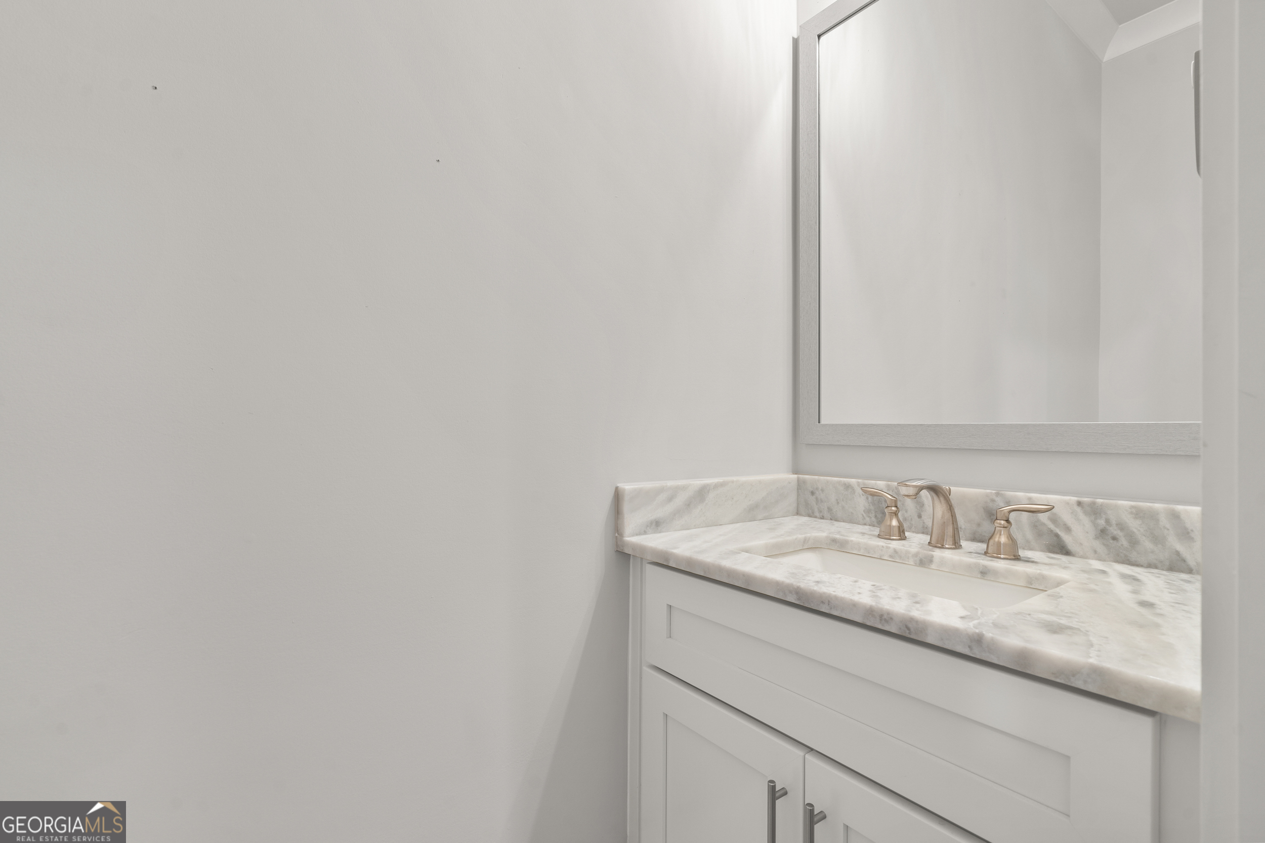 652 Meadow Run Court