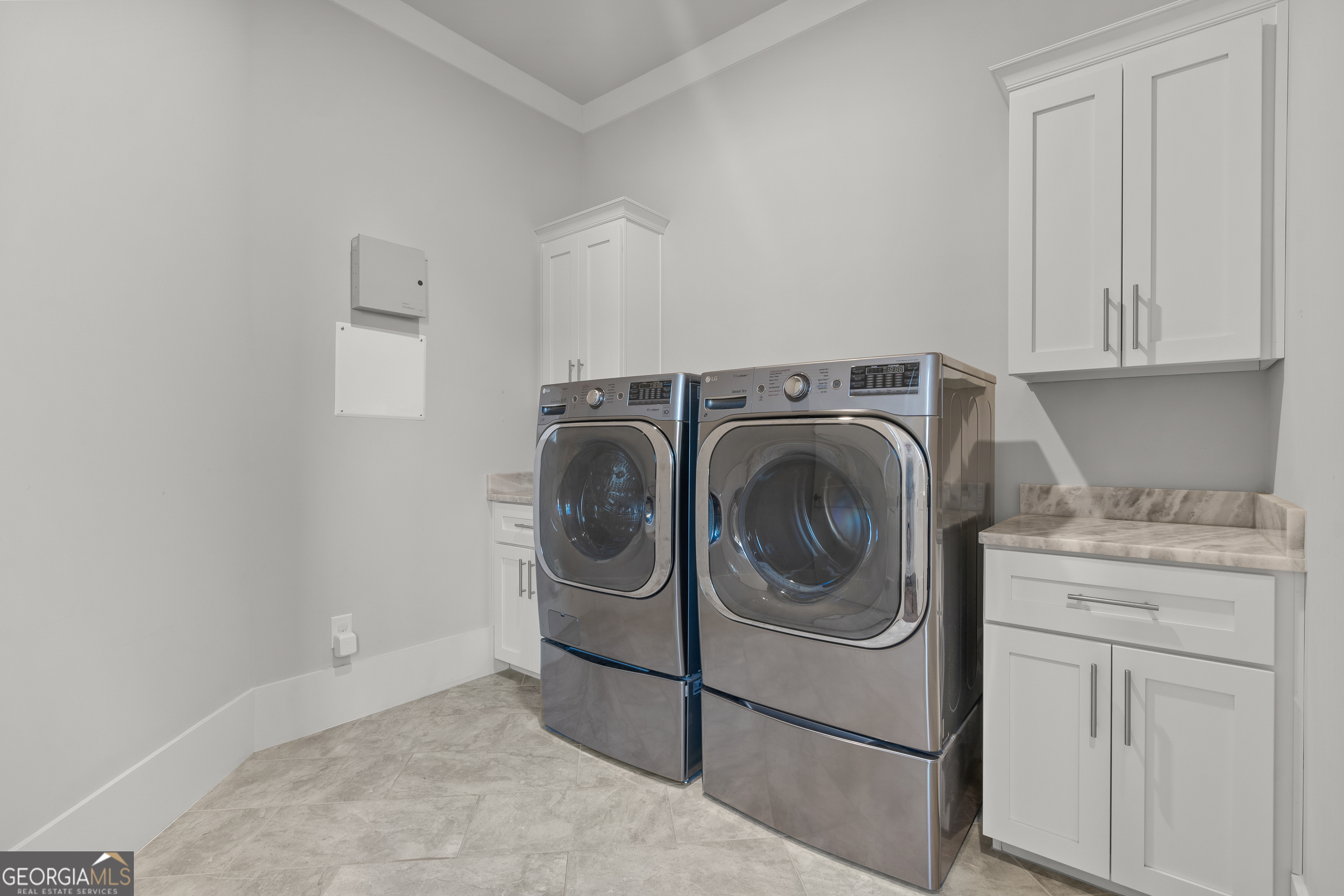 652 Meadow Run Court