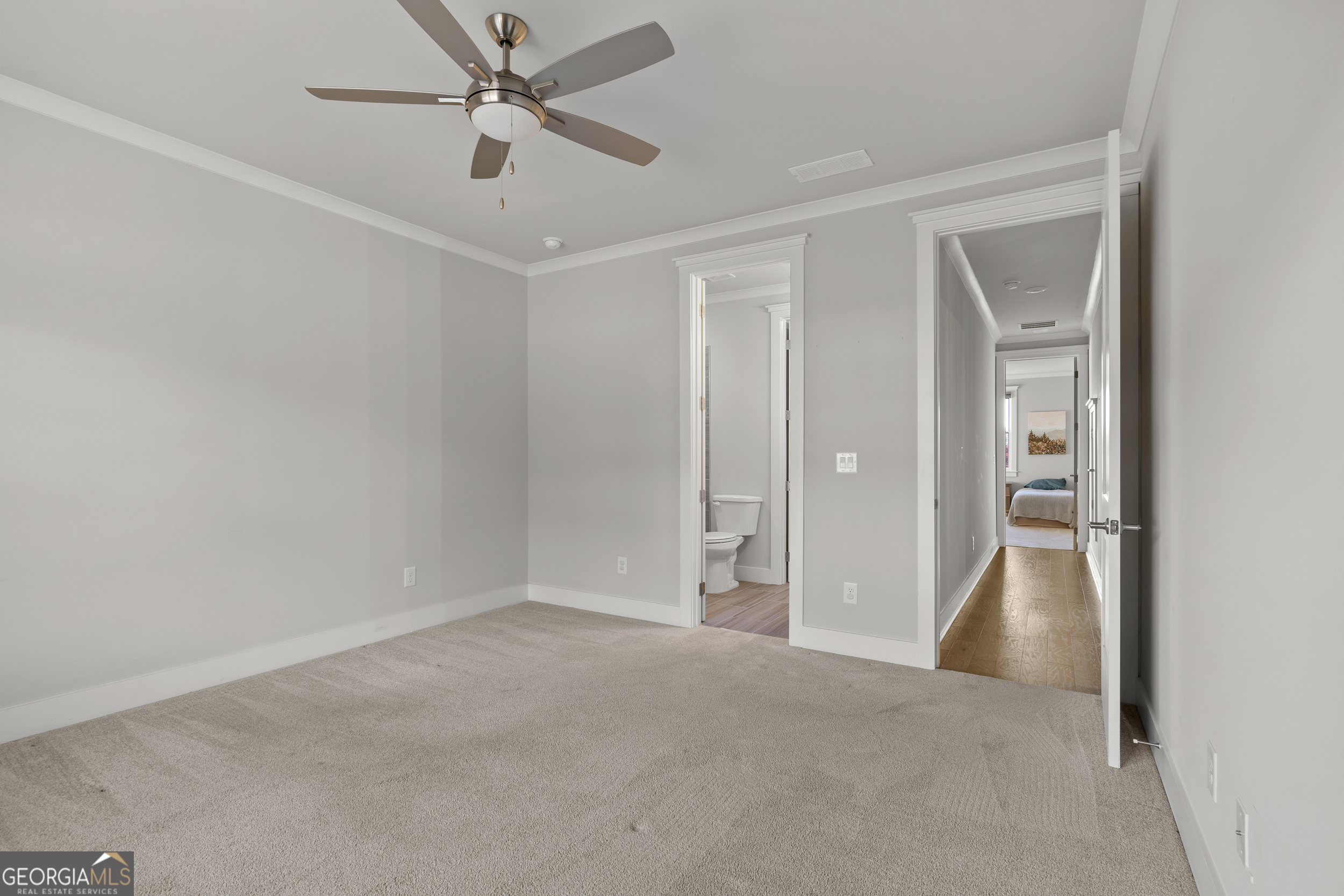 652 Meadow Run Court