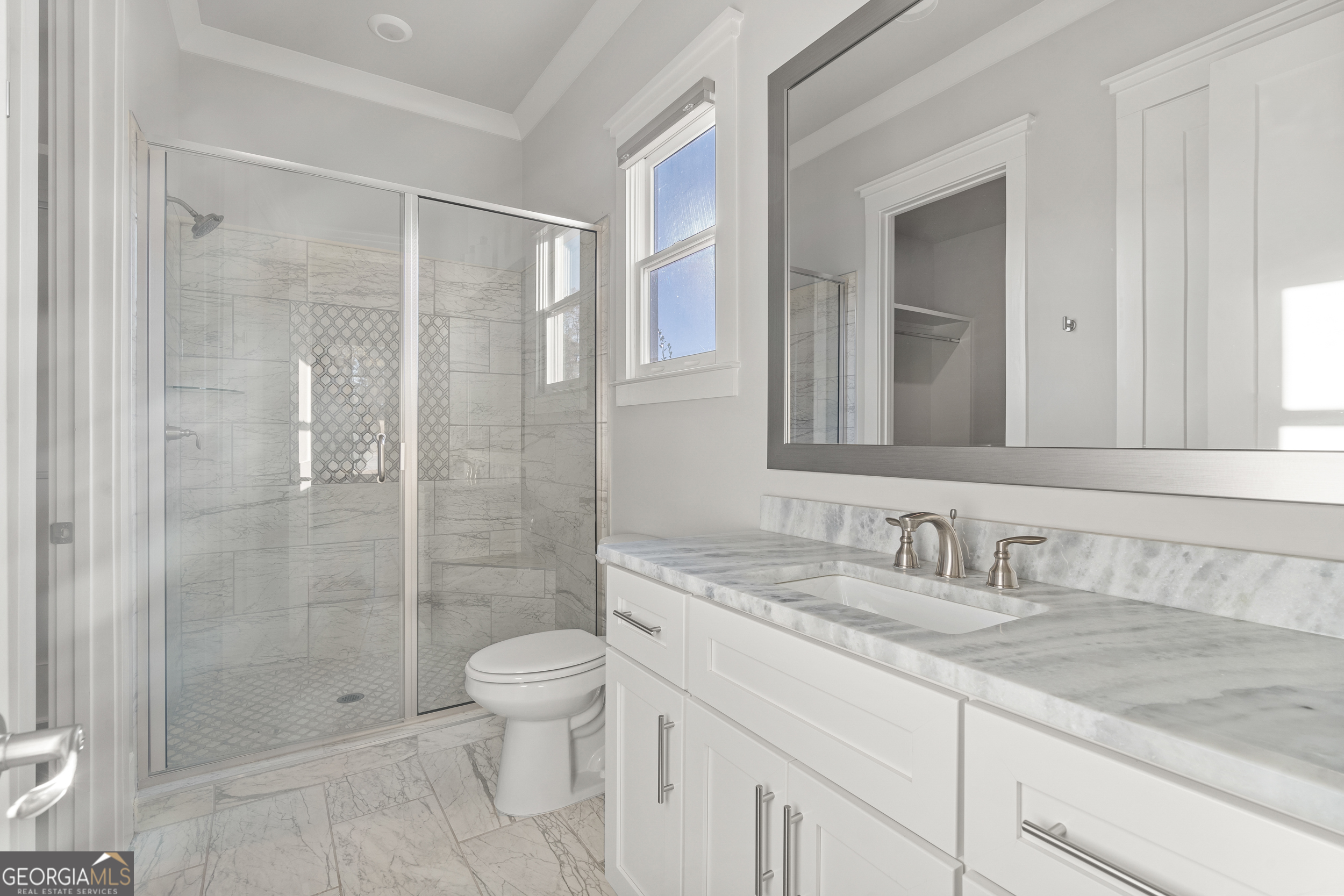 652 Meadow Run Court