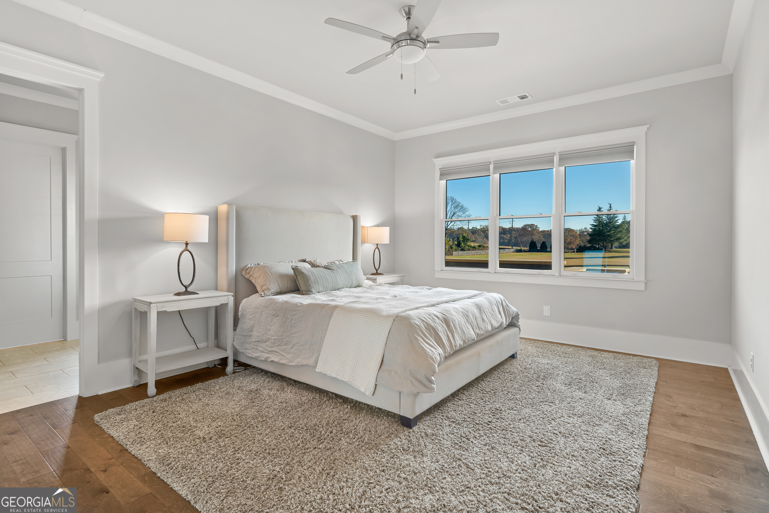 652 Meadow Run Court