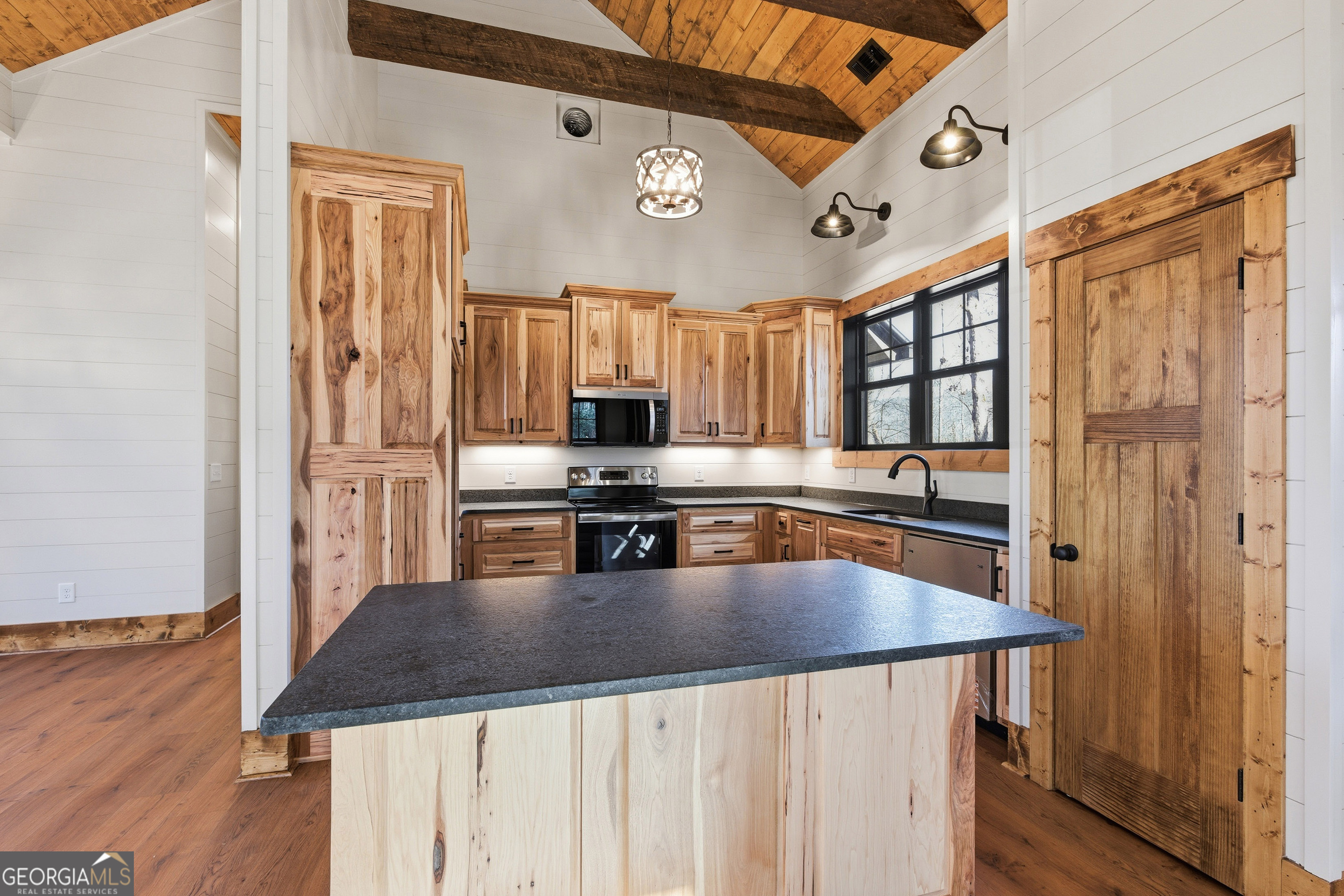 8165 Bridge Creek Road