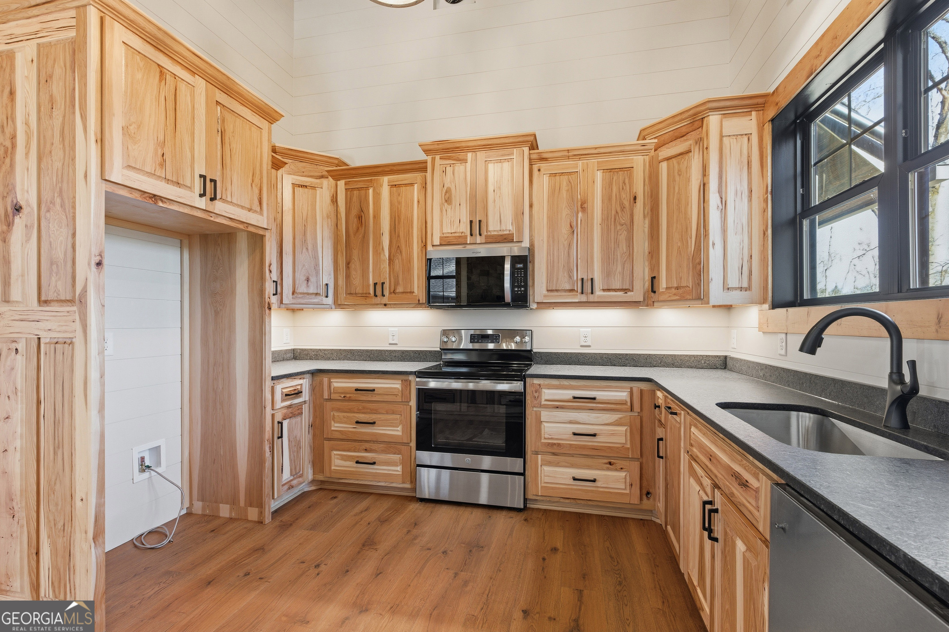 8165 Bridge Creek Road