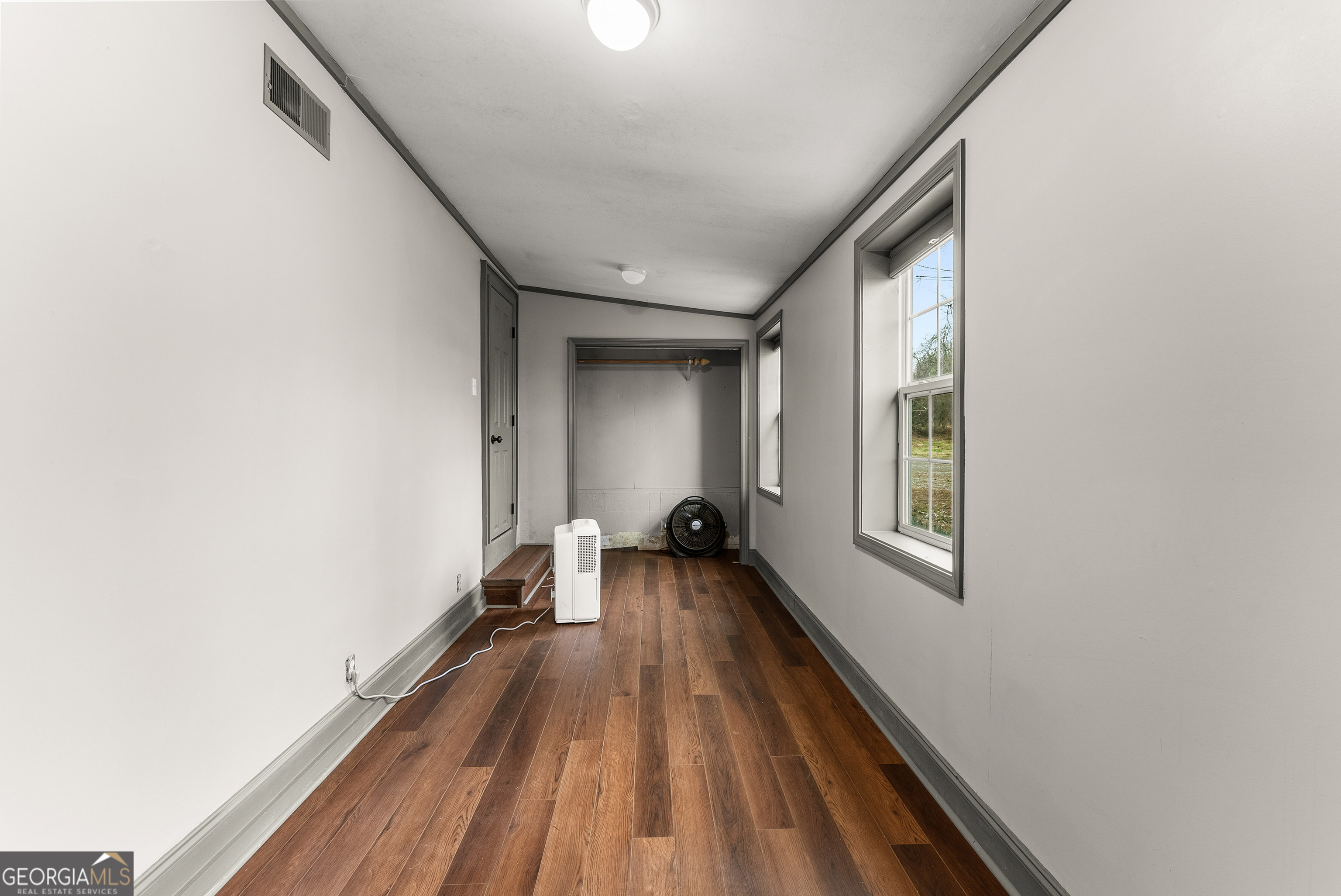 1295 Wall Bridge Road