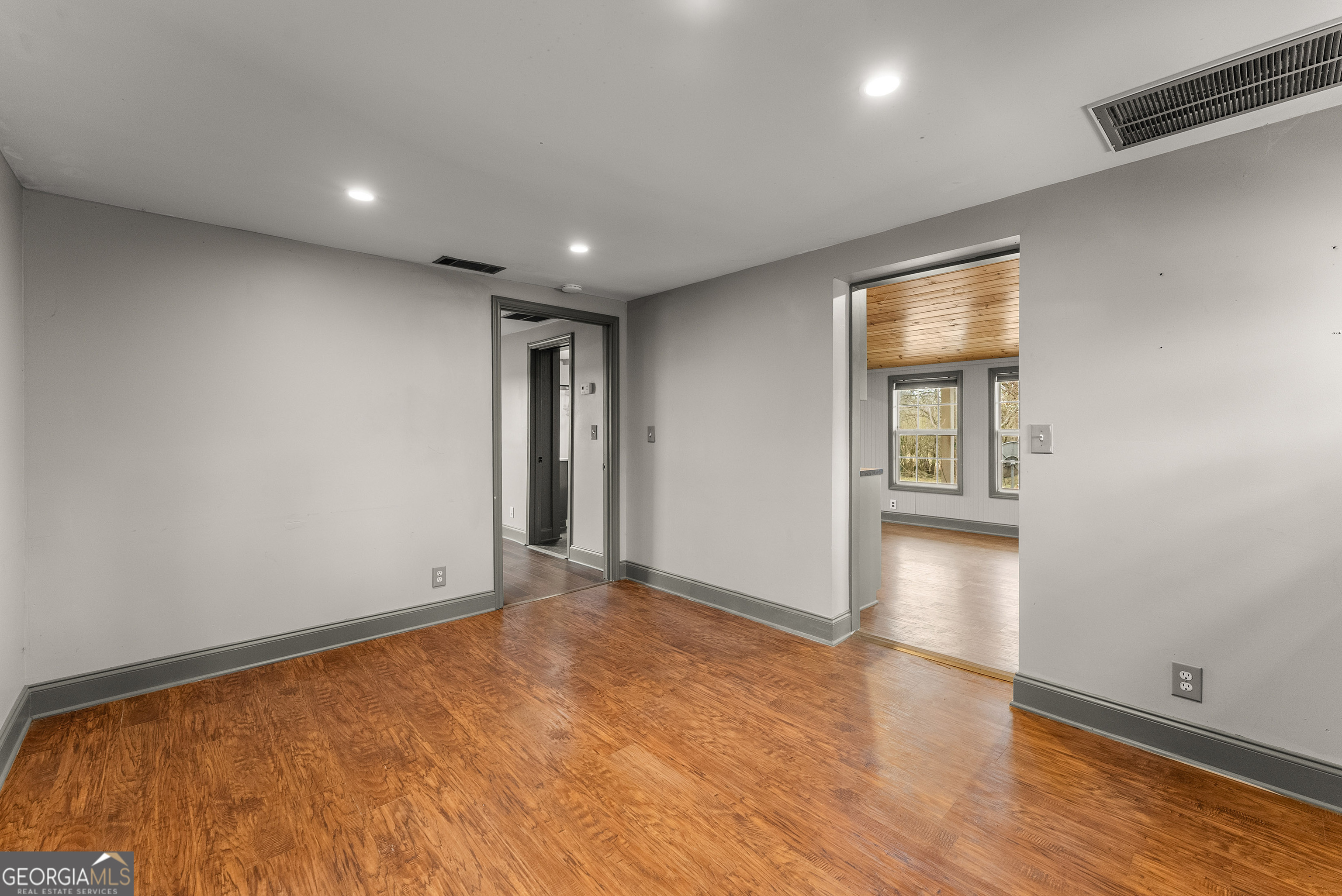 1295 Wall Bridge Road