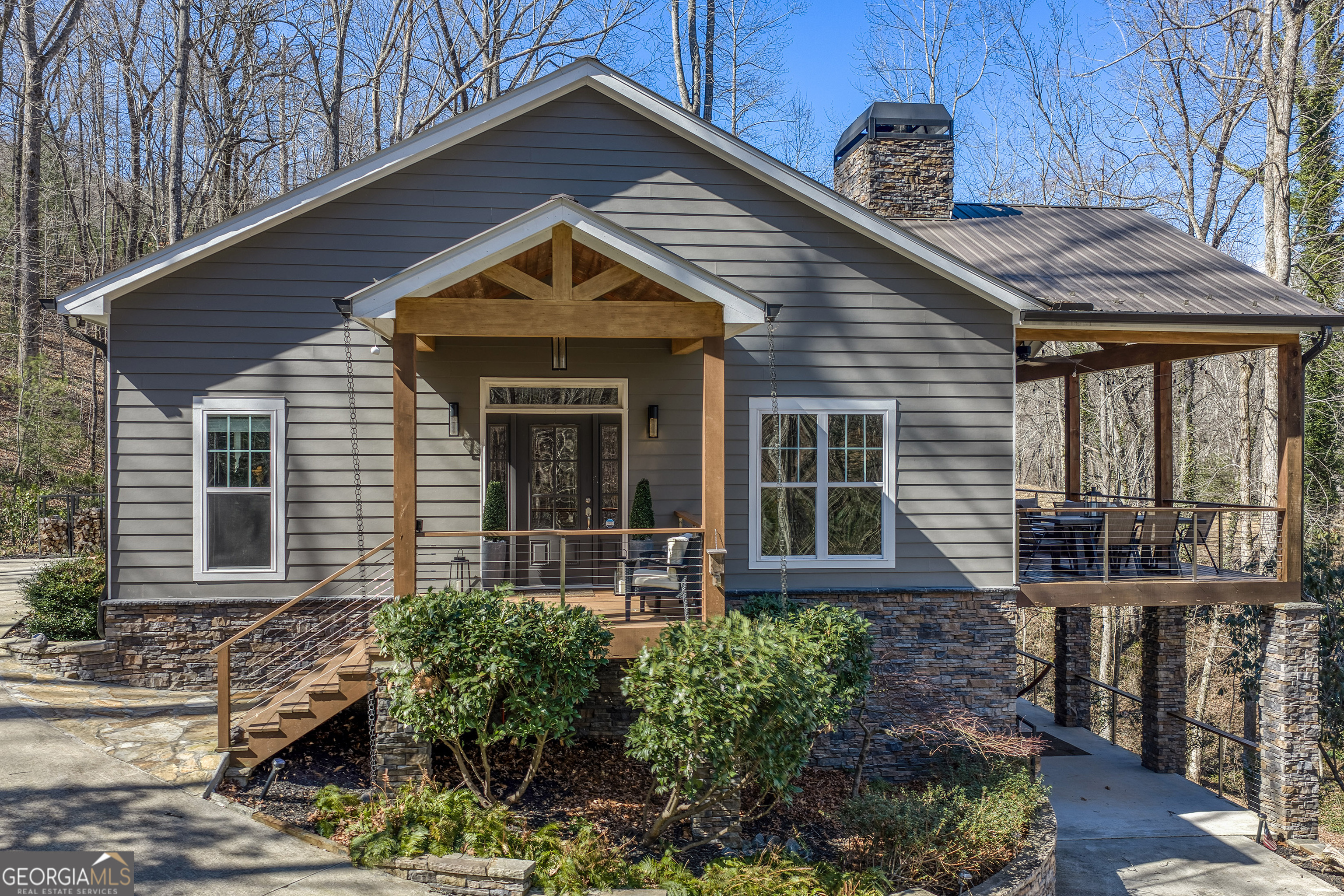 112 Springhill Lane