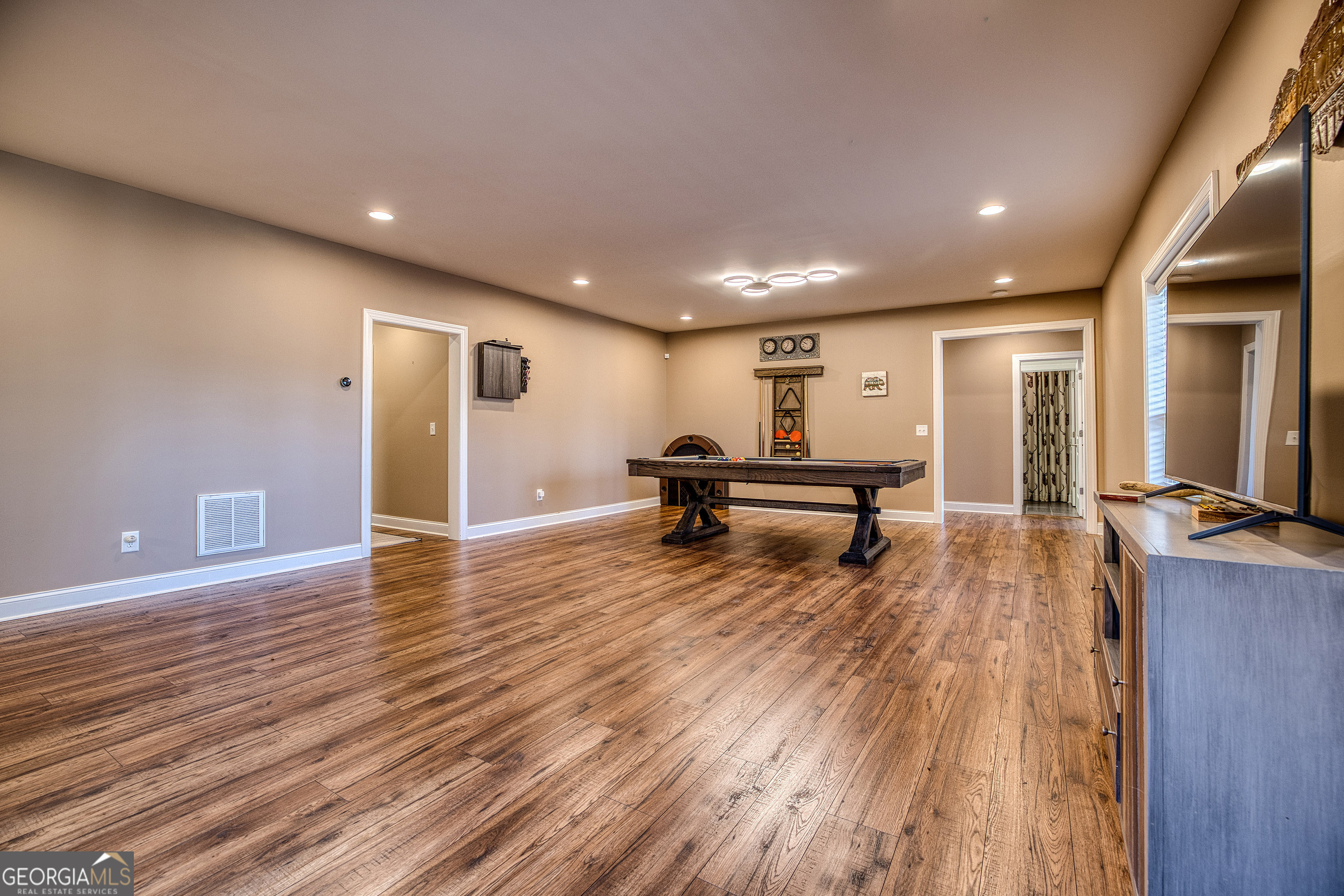 112 Springhill Lane
