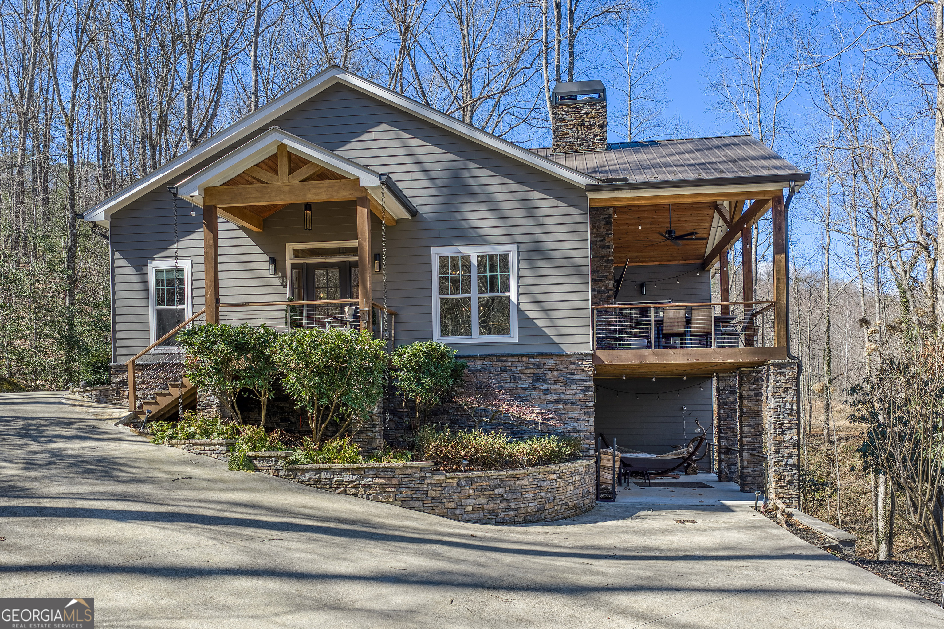 112 Springhill Lane