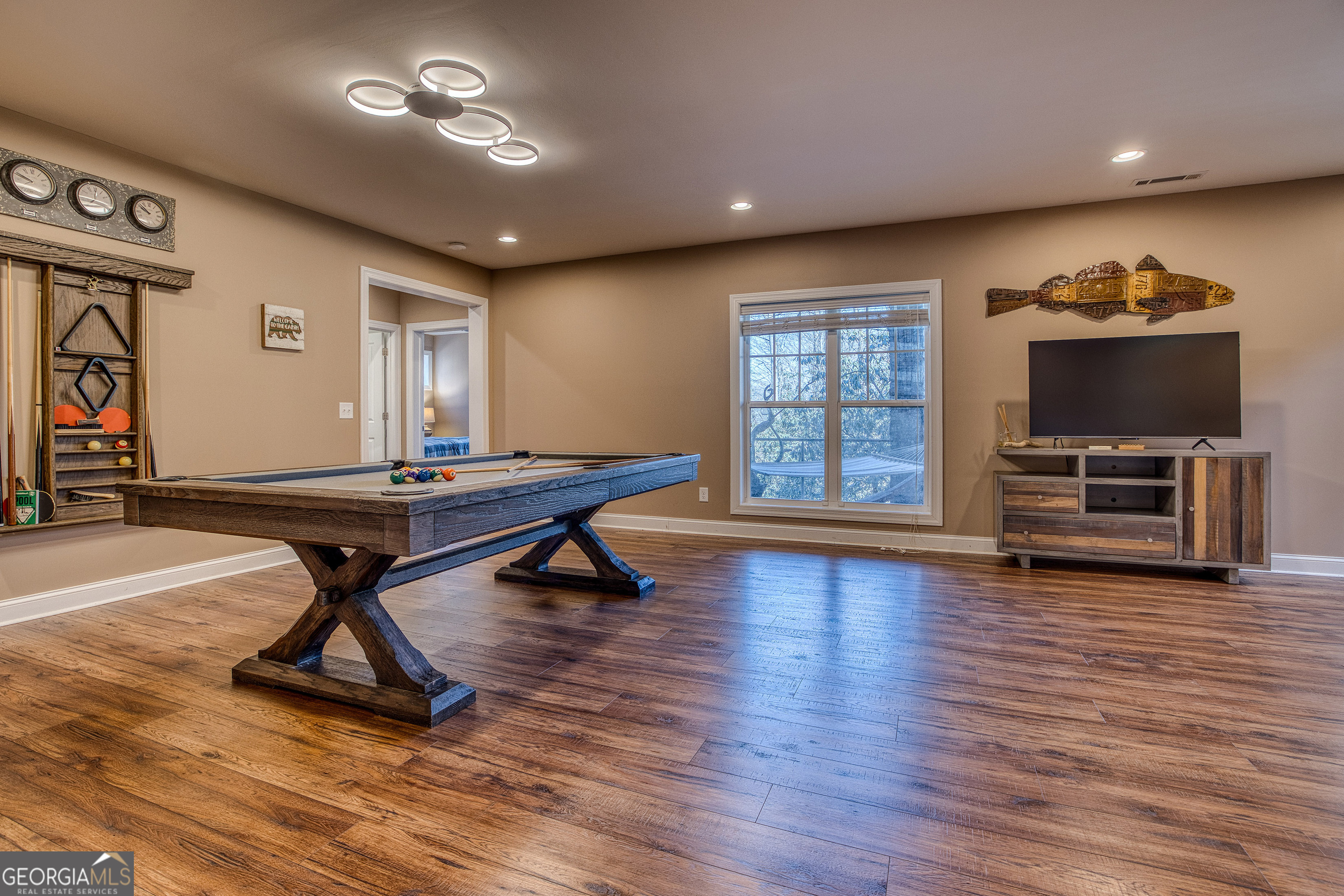 112 Springhill Lane