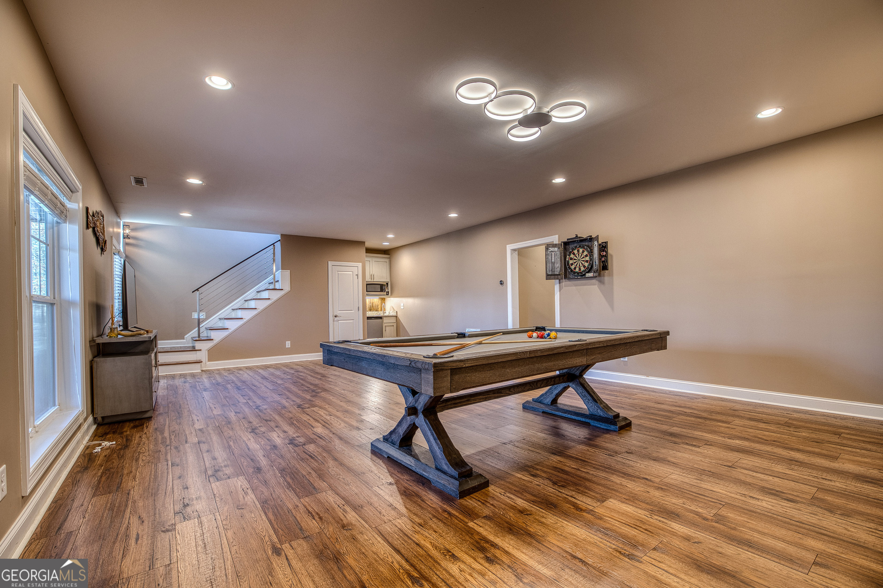 112 Springhill Lane