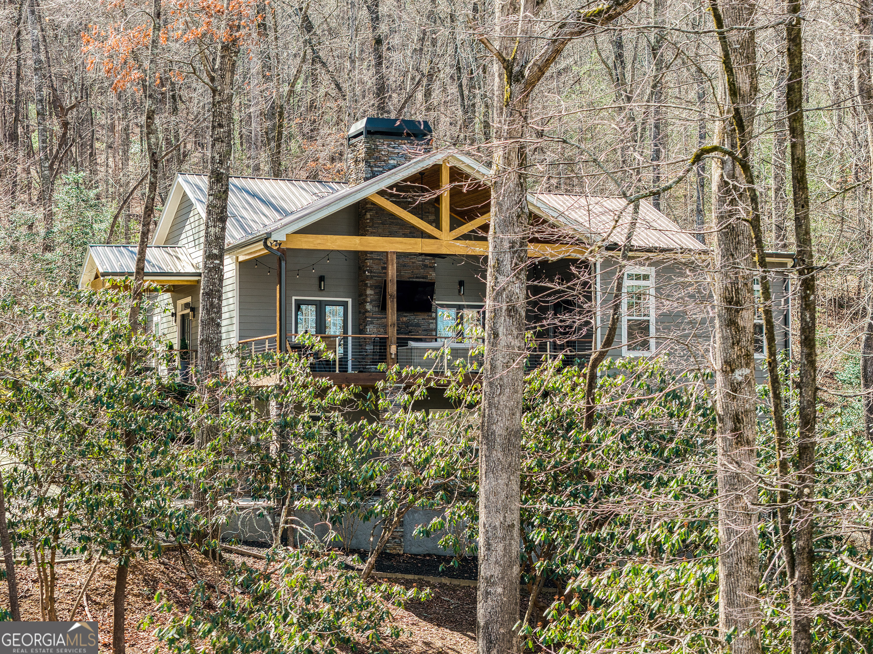 112 Springhill Lane