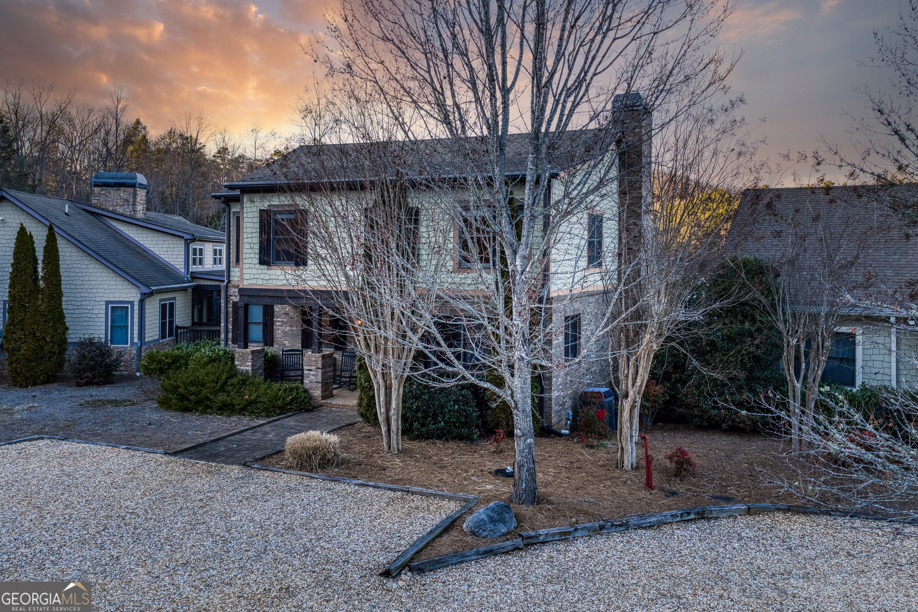 43 Seasons View Court