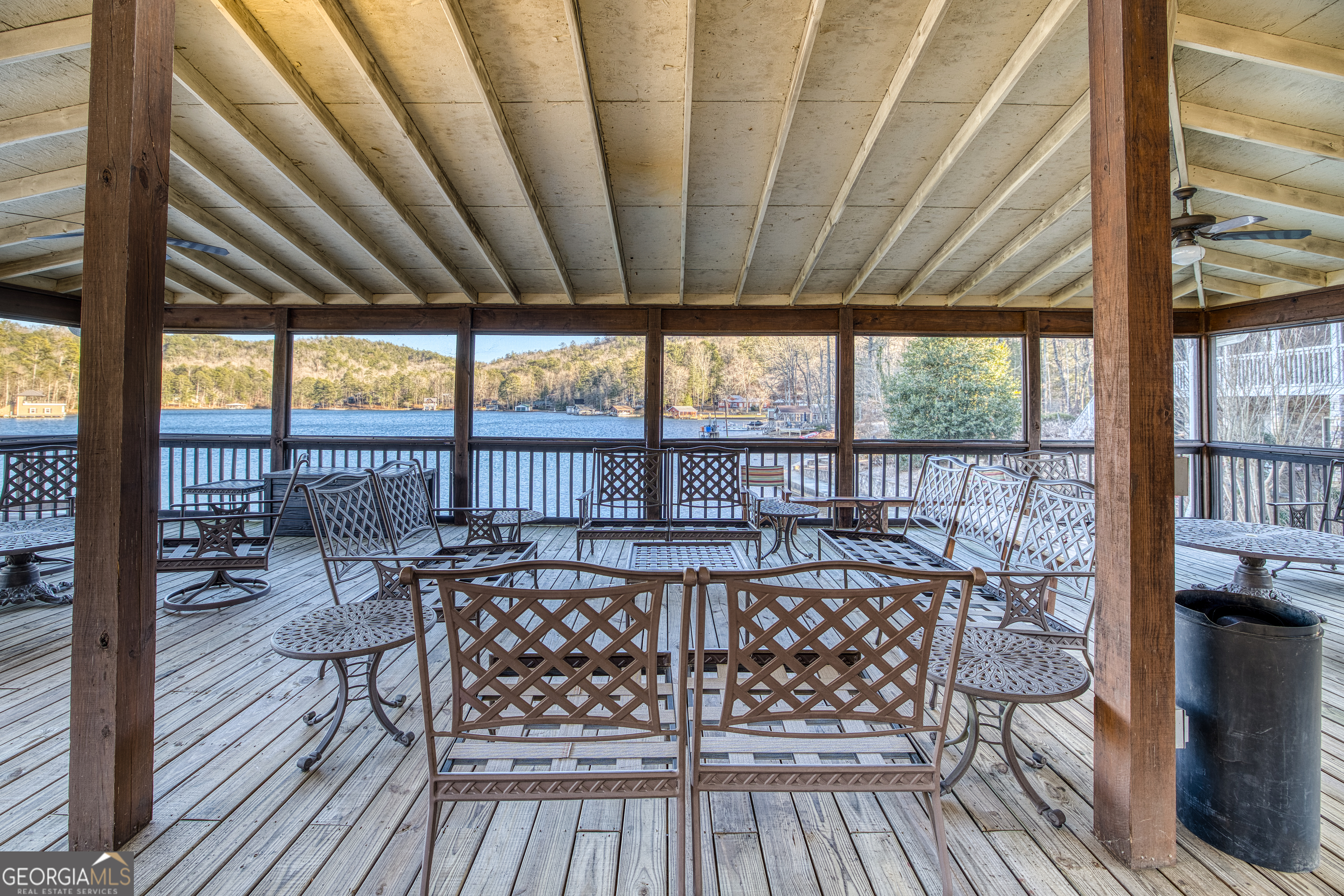 43 Seasons View Court