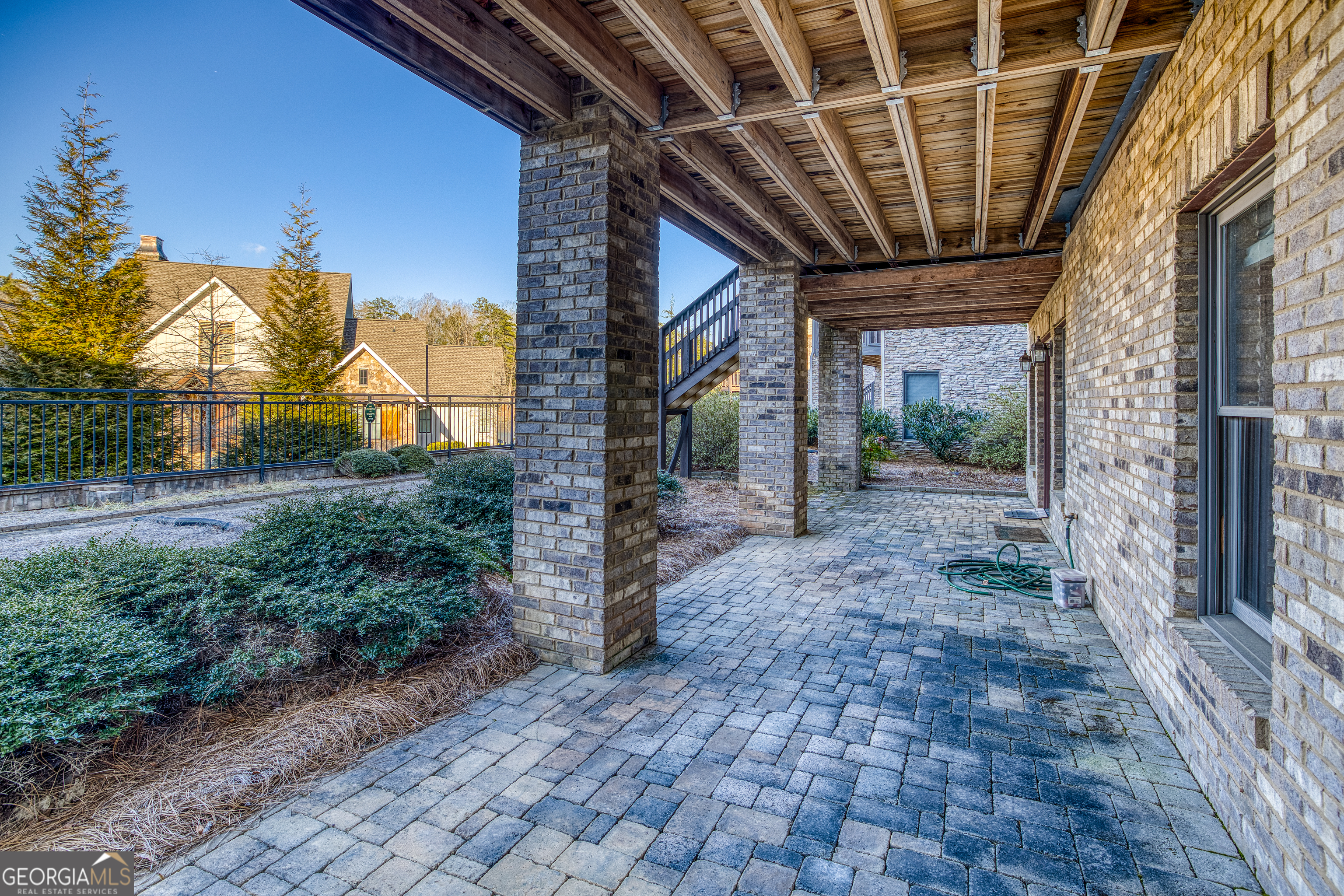 43 Seasons View Court