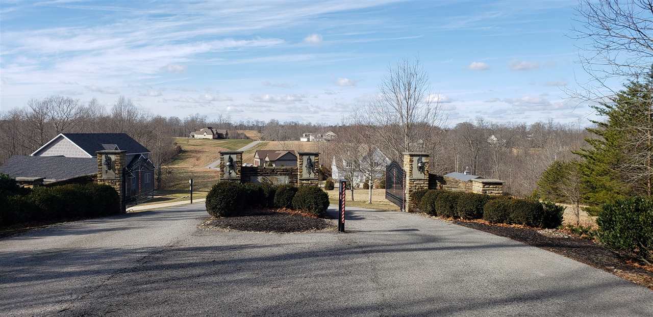 12 Bridle Point