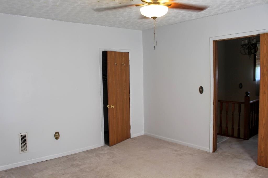 115 Green Oak Drive