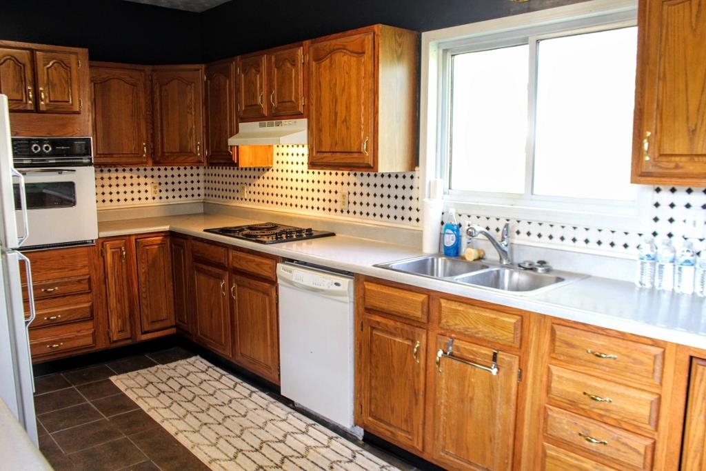 115 Green Oak Drive
