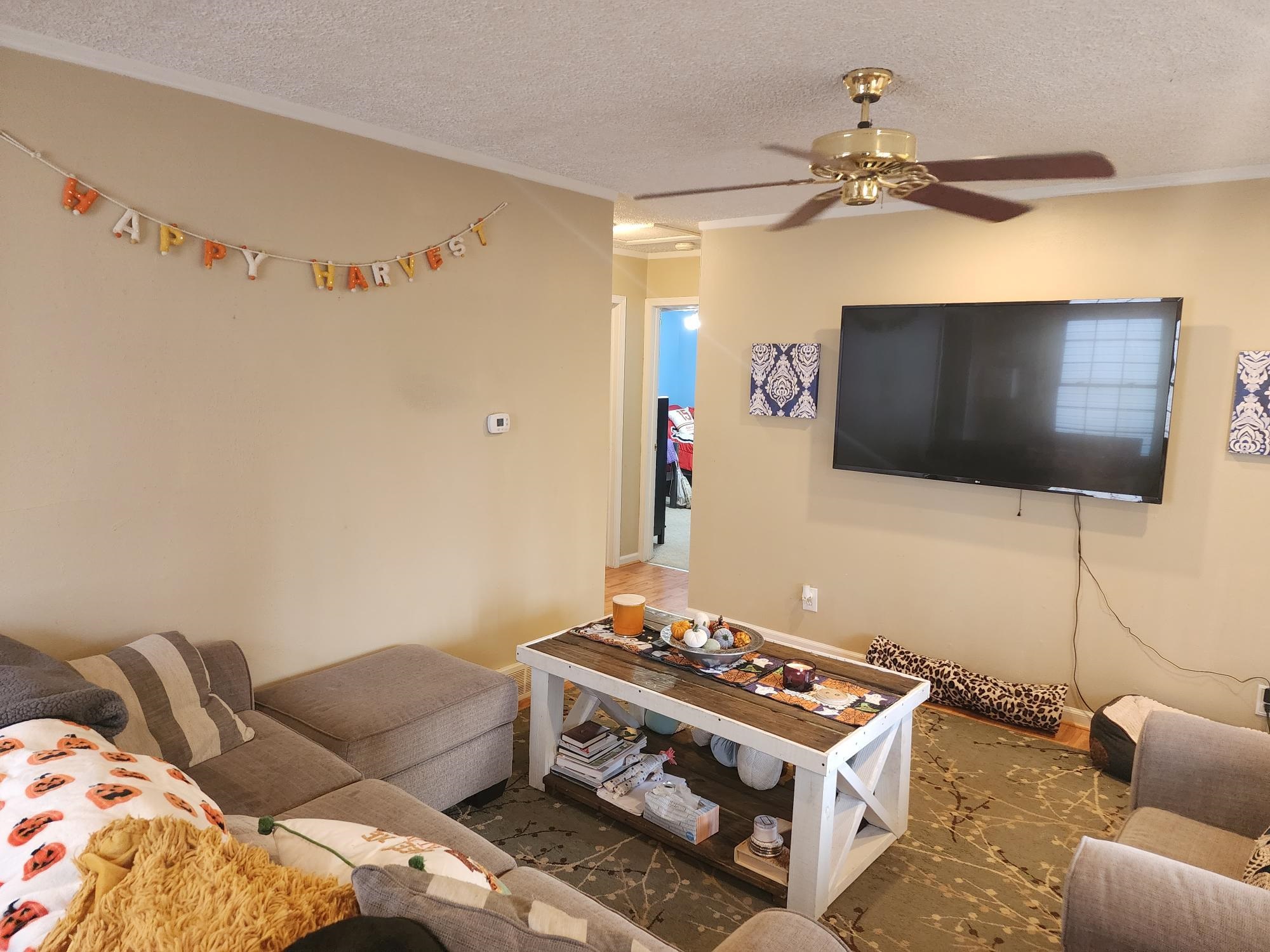 1704 Woodward Terrace