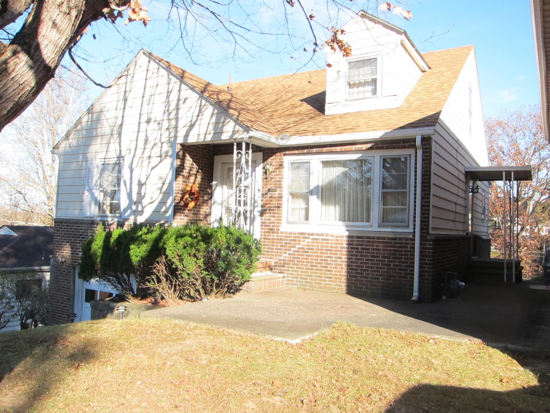 416 Green Oak Drive